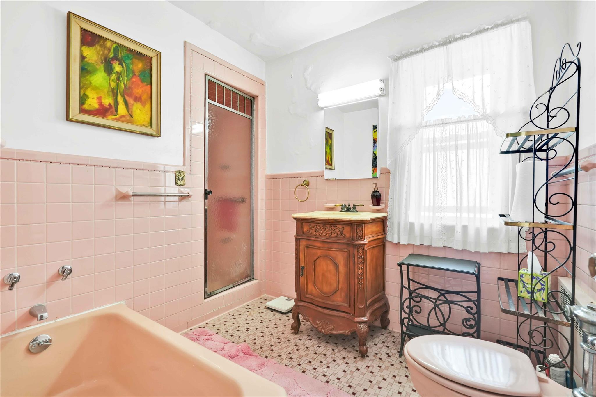 Single Family Malba  Queens, NY 11357, MLS-868871-22