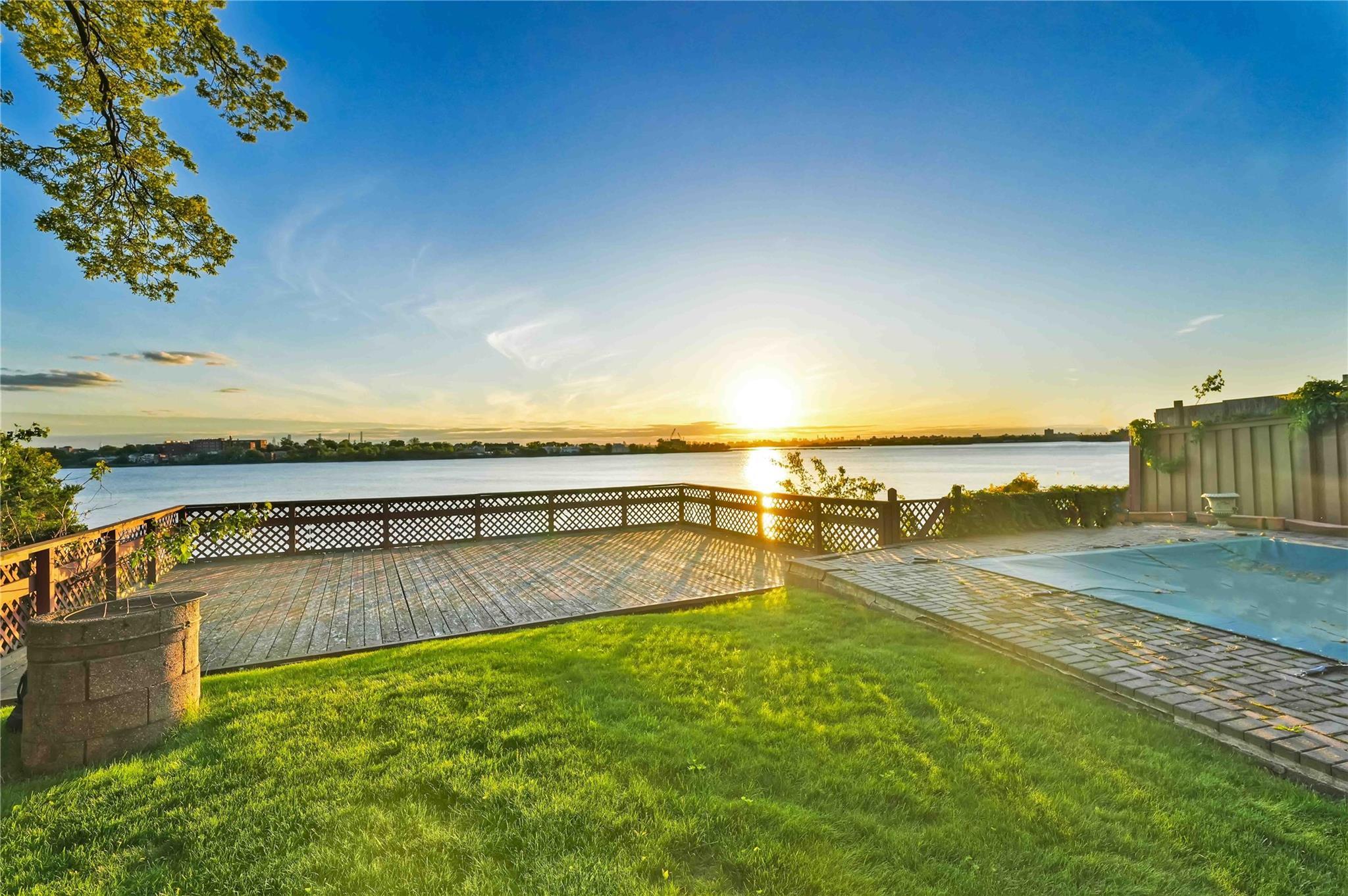 Single Family Malba  Queens, NY 11357, MLS-868871-3