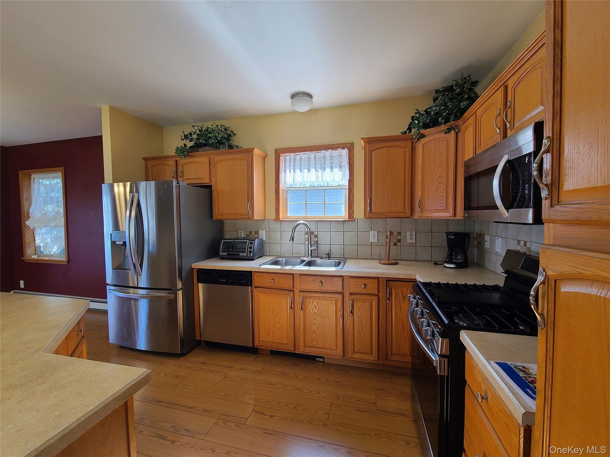 Single Family Sackett Lake  Sullivan County, NY 12701, MLS-868887-14