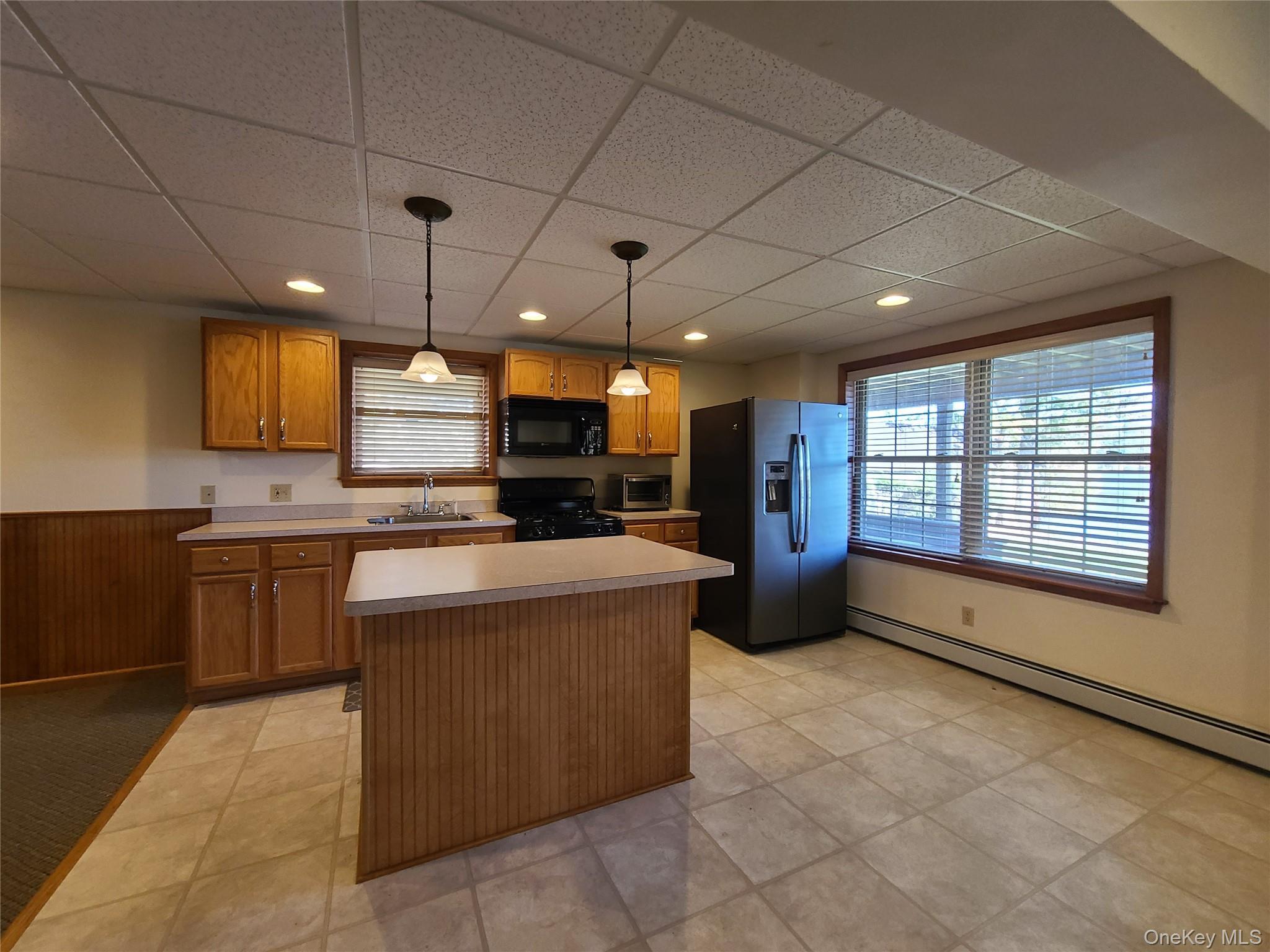 Single Family Sackett Lake  Sullivan County, NY 12701, MLS-868887-24