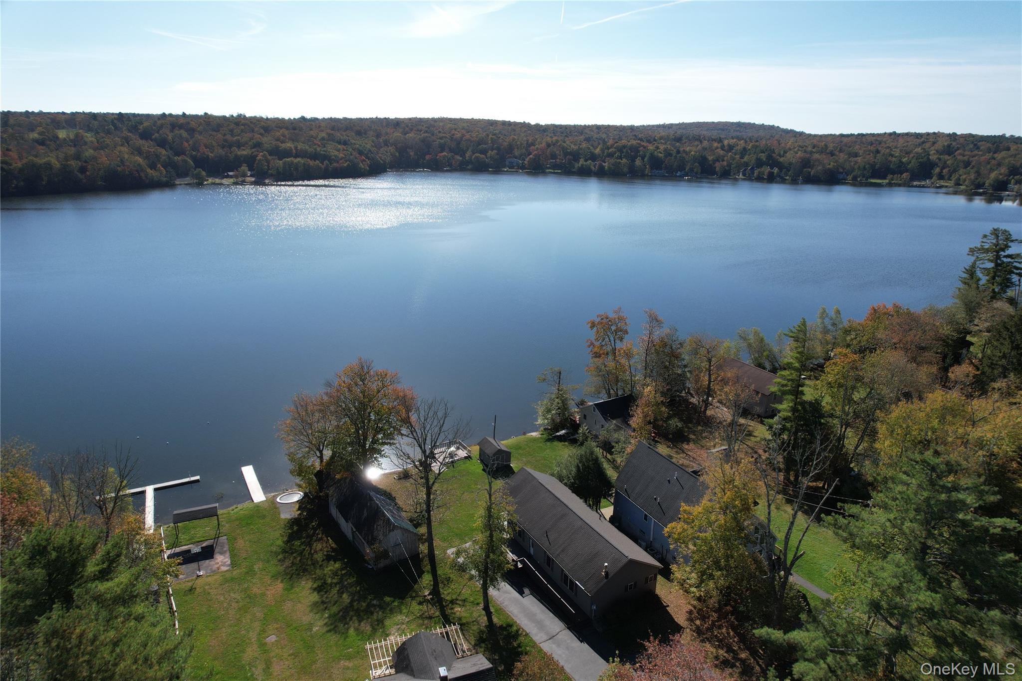 Single Family Sackett Lake  Sullivan County, NY 12701, MLS-868887-3