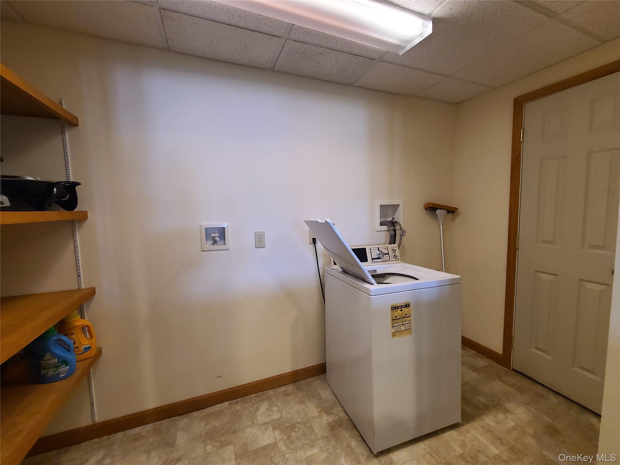 Single Family Sackett Lake  Sullivan County, NY 12701, MLS-868887-32