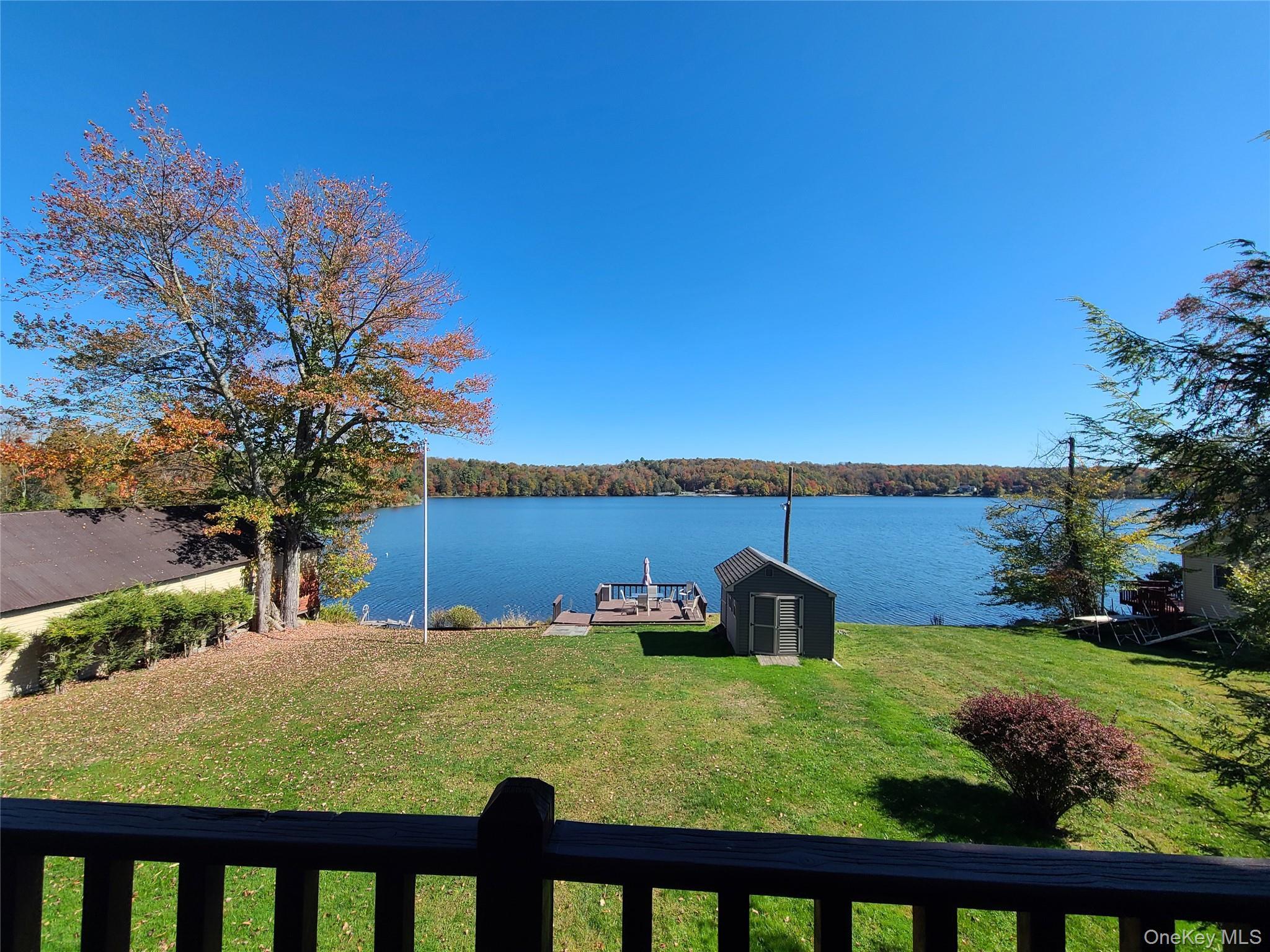 Single Family Sackett Lake  Sullivan County, NY 12701, MLS-868887-5