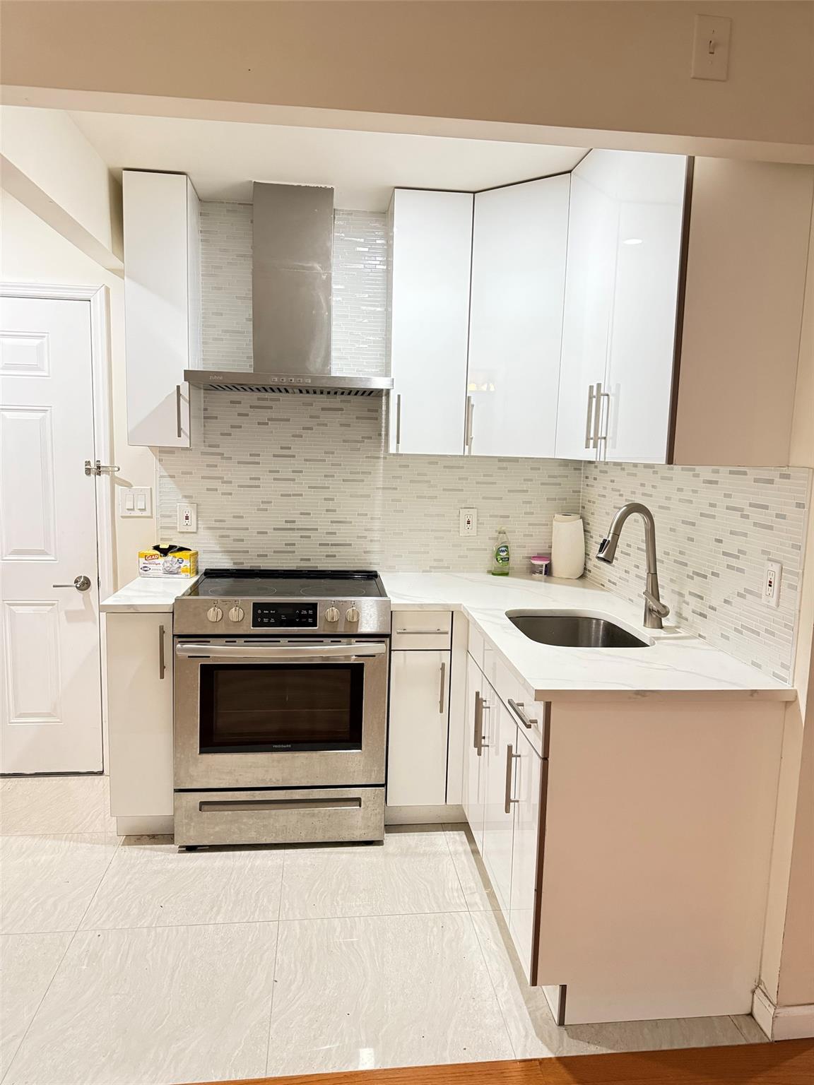 Condo 40  Brooklyn, NY 11232, MLS-868897-13