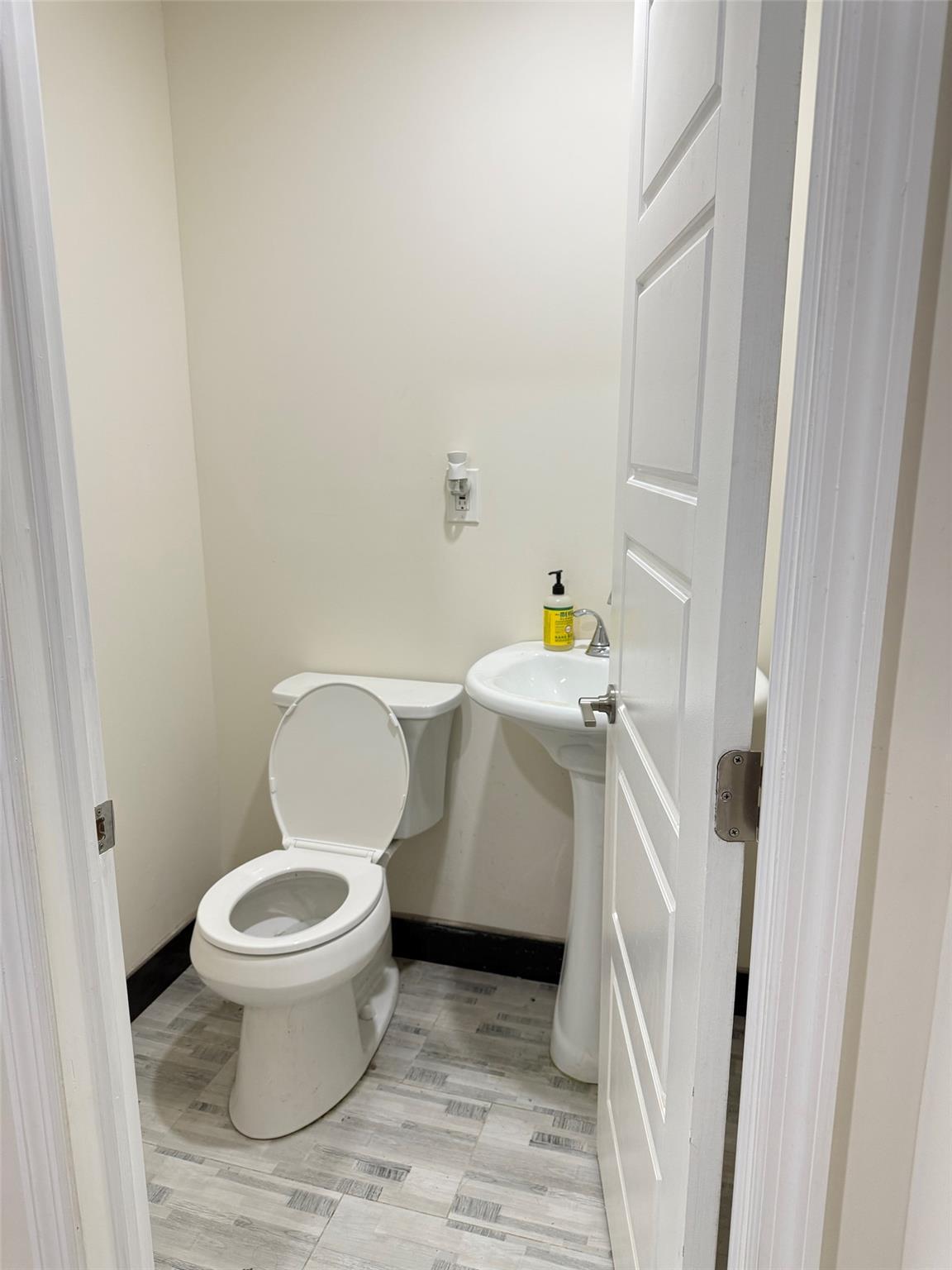 Condo 40  Brooklyn, NY 11232, MLS-868897-4