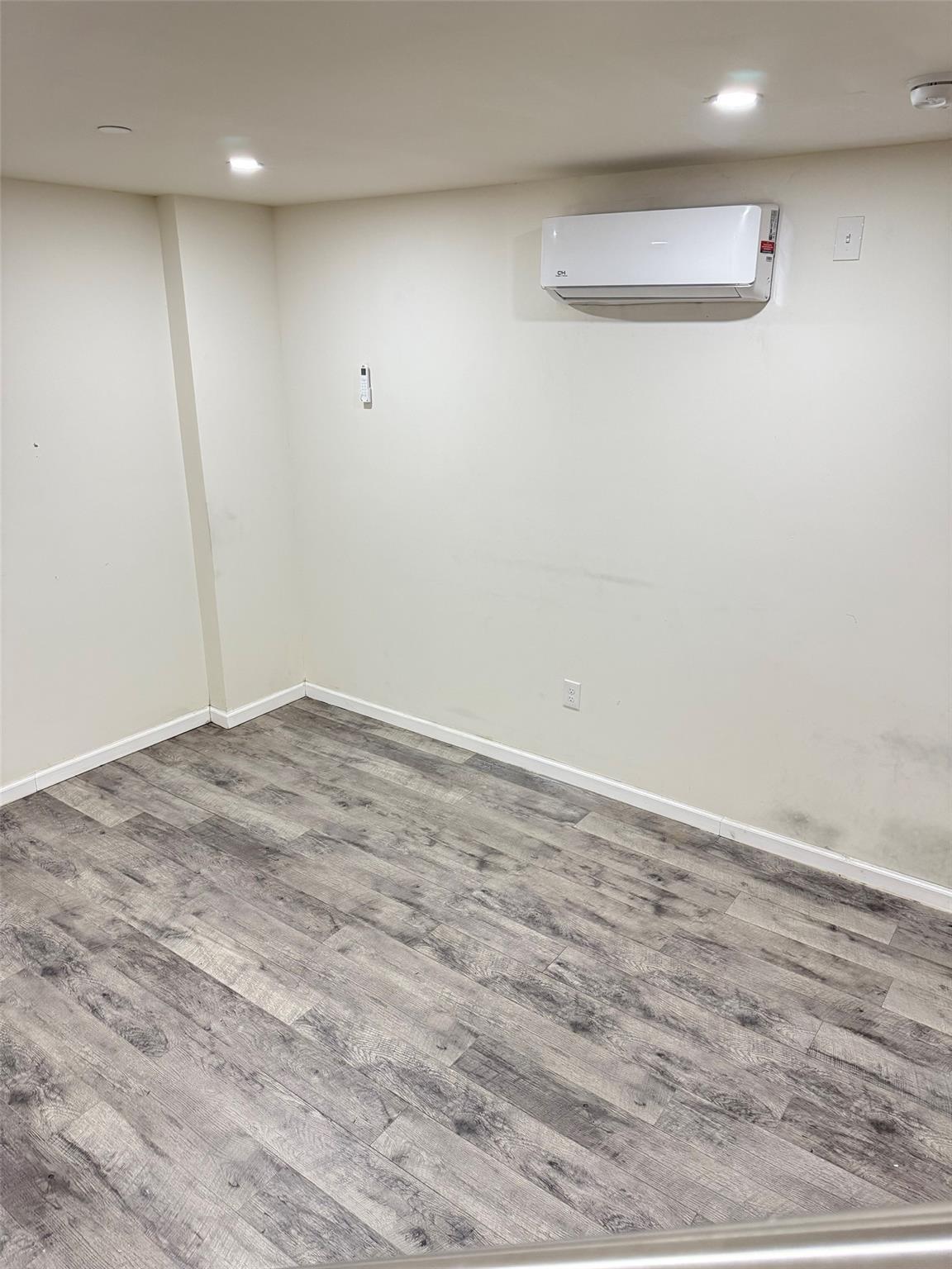 Condo 40  Brooklyn, NY 11232, MLS-868897-8