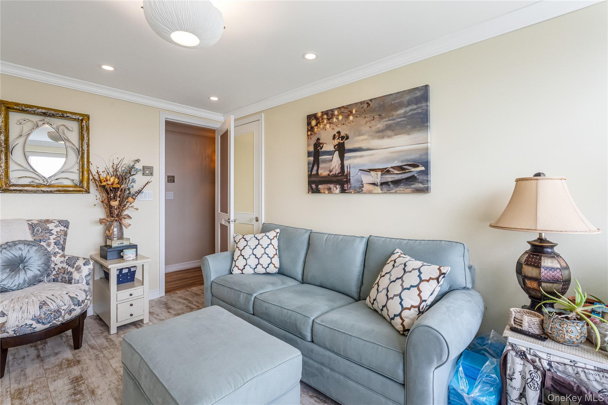 Coop 215th  Queens, NY 11360, MLS-868900-21