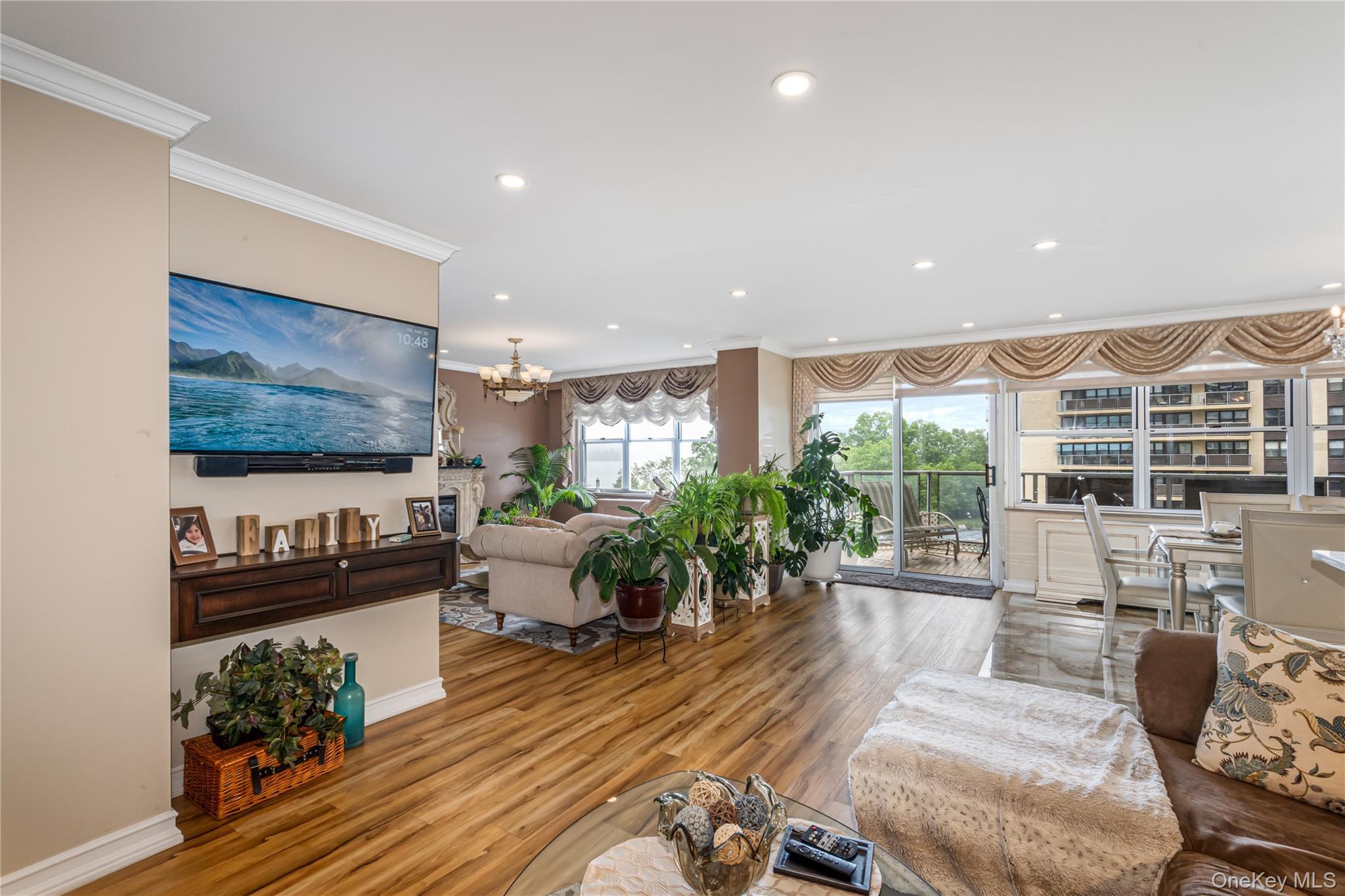 Coop 215th  Queens, NY 11360, MLS-868900-5