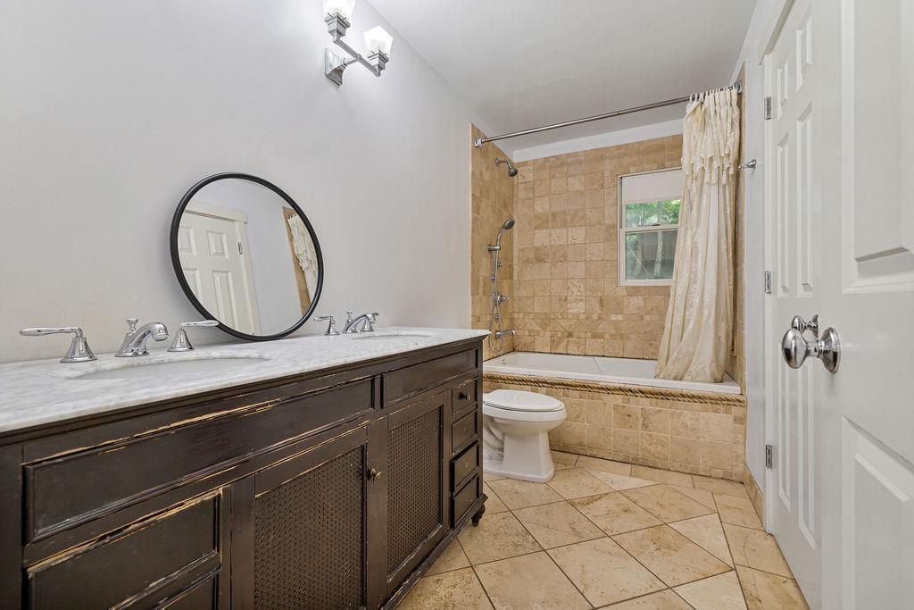 Single Family Karow  Rockland County, NY 10952, MLS-868905-18