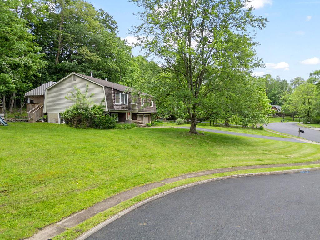 Single Family Karow  Rockland County, NY 10952, MLS-868905-32