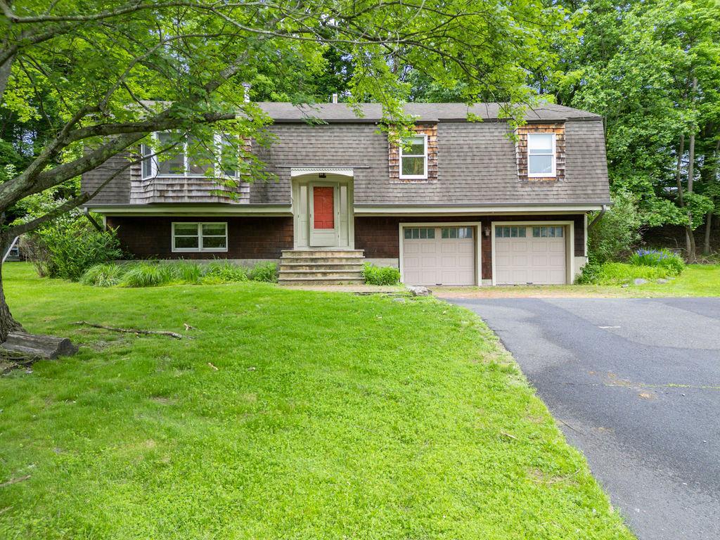 Single Family Karow  Rockland County, NY 10952, MLS-868905-35