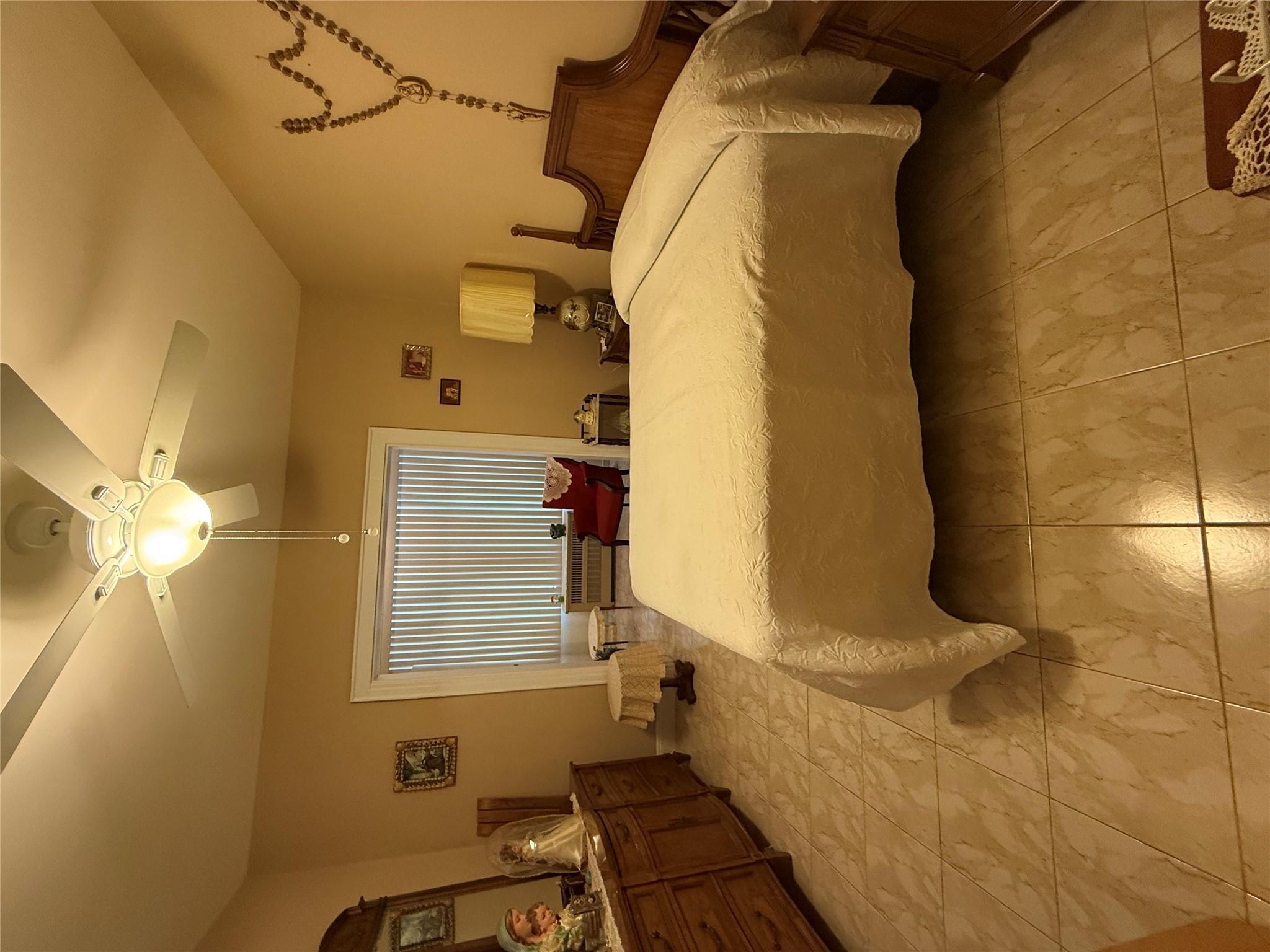 Single Family 67th  Queens, NY 11379, MLS-868928-10
