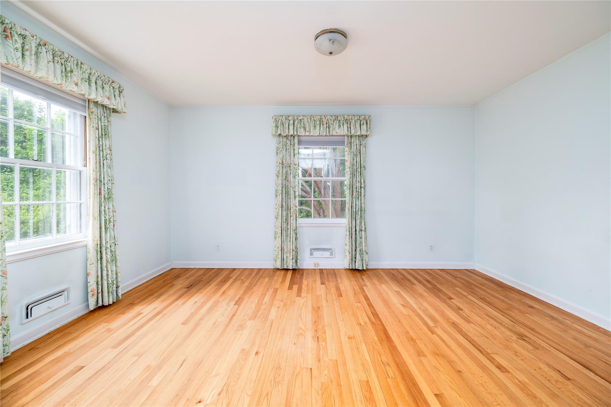 Single Family Albro  Nassau County, NY 11559, MLS-868942-19