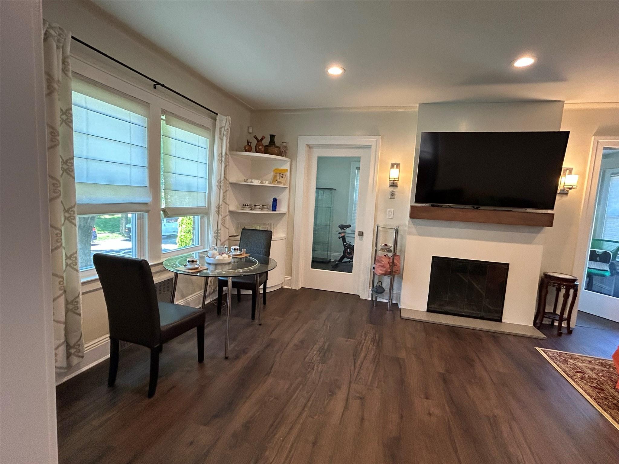 Single Family 146th  Queens, NY 11357, MLS-868946-4