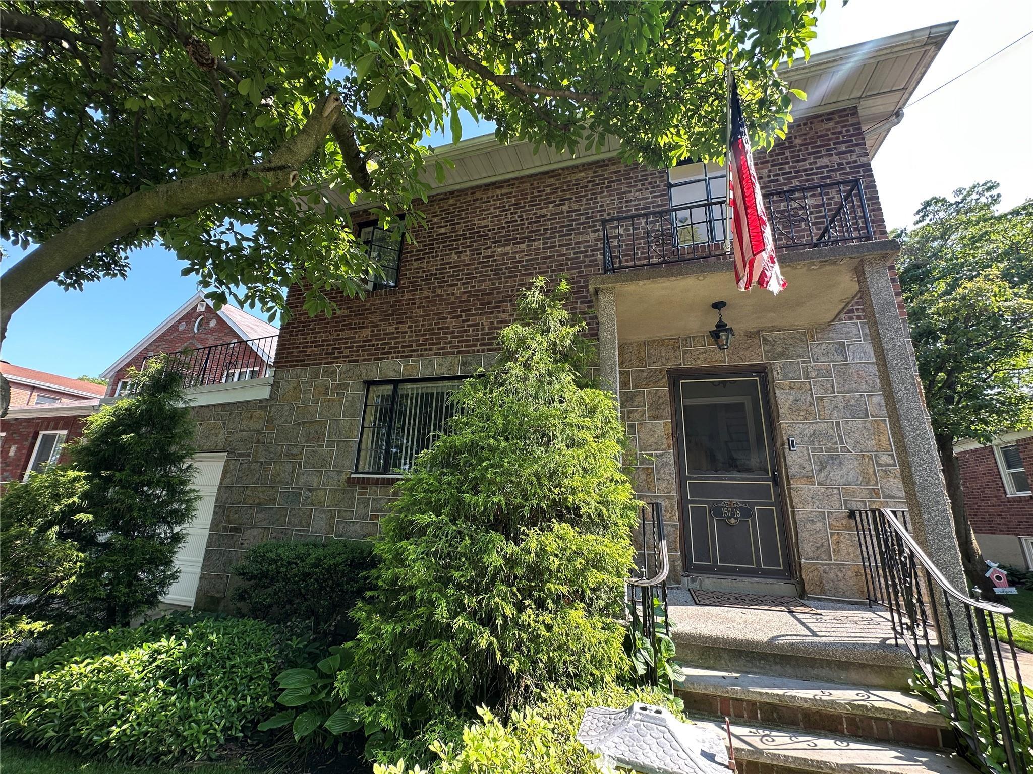 Single Family 26th  Queens, NY 11354, MLS-868955-2