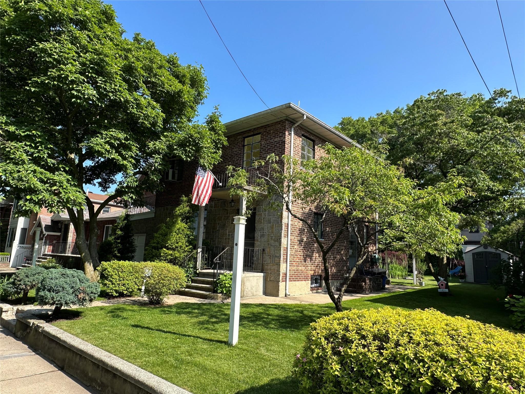 Single Family 26th  Queens, NY 11354, MLS-868955-3