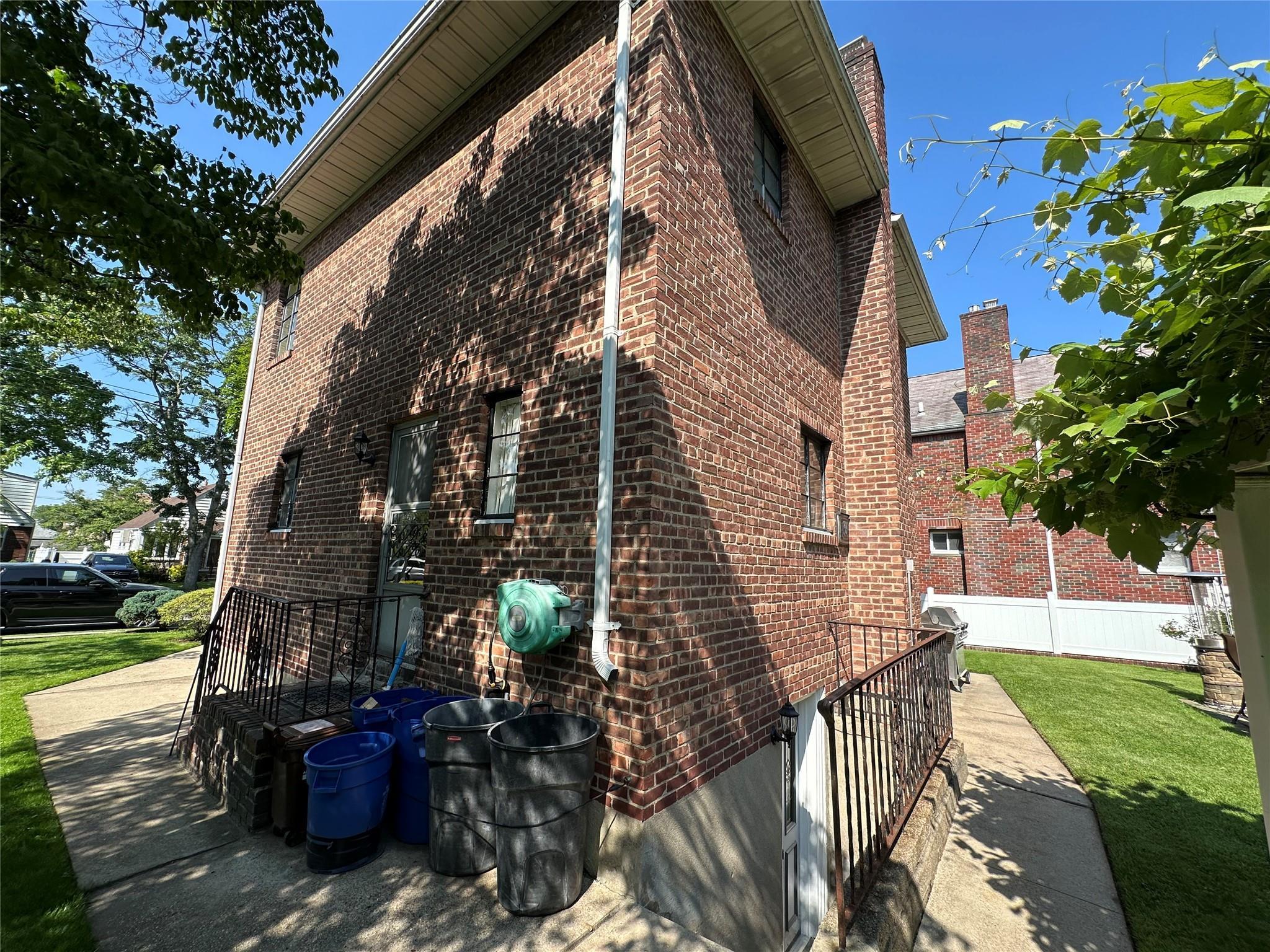 Single Family 26th  Queens, NY 11354, MLS-868955-7