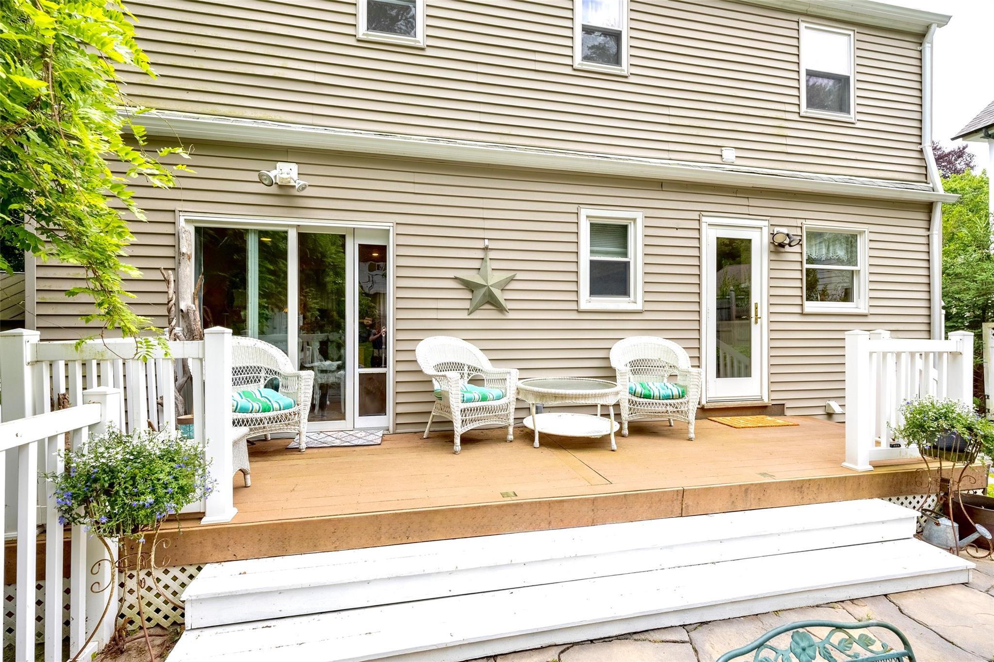 Single Family Main  Suffolk County, NY 11768, MLS-868958-26
