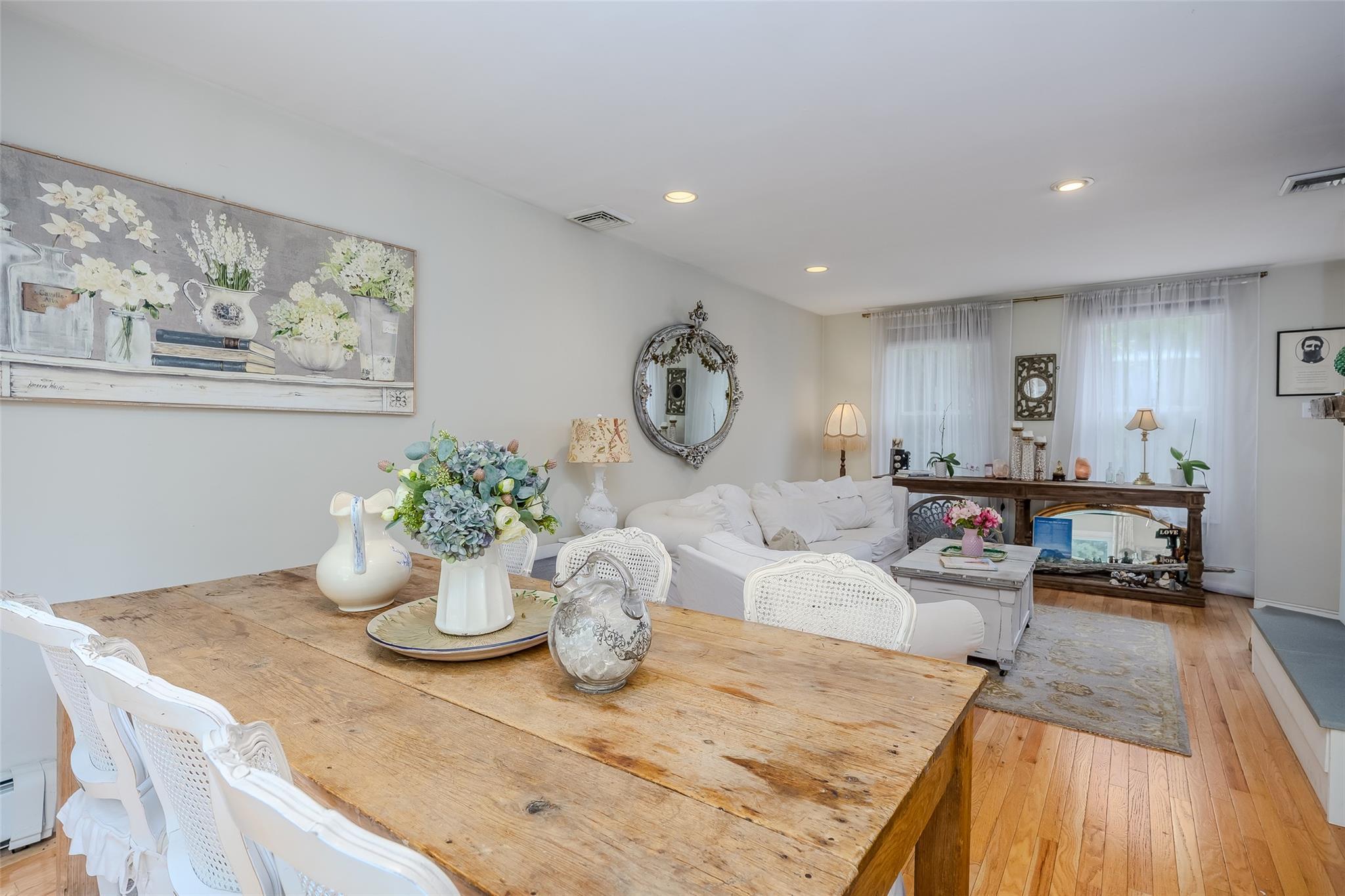 Single Family Main  Suffolk County, NY 11768, MLS-868958-5