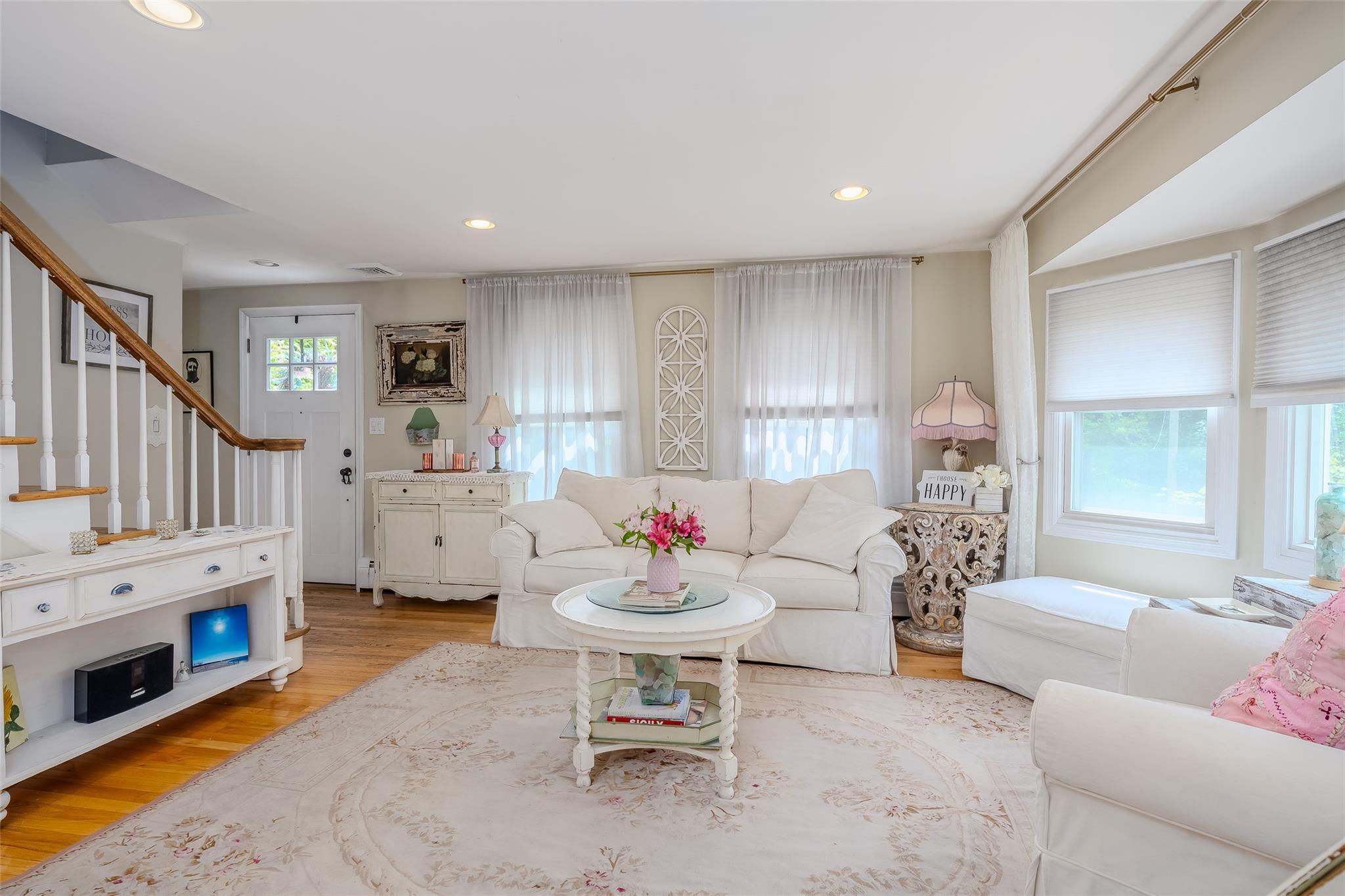 Single Family Main  Suffolk County, NY 11768, MLS-868958-7