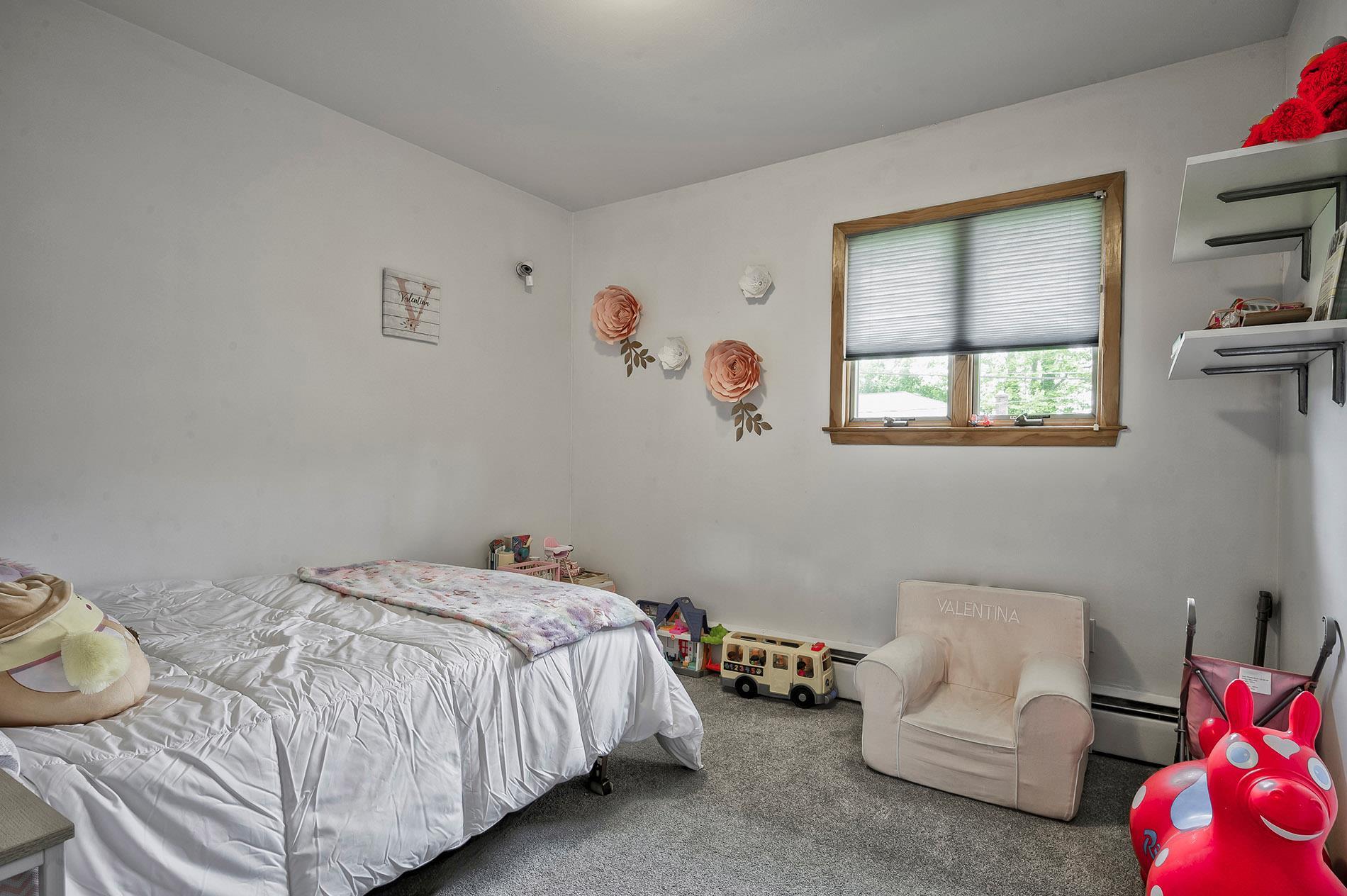 Single Family Glen  Nassau County, NY 11547, MLS-868970-20