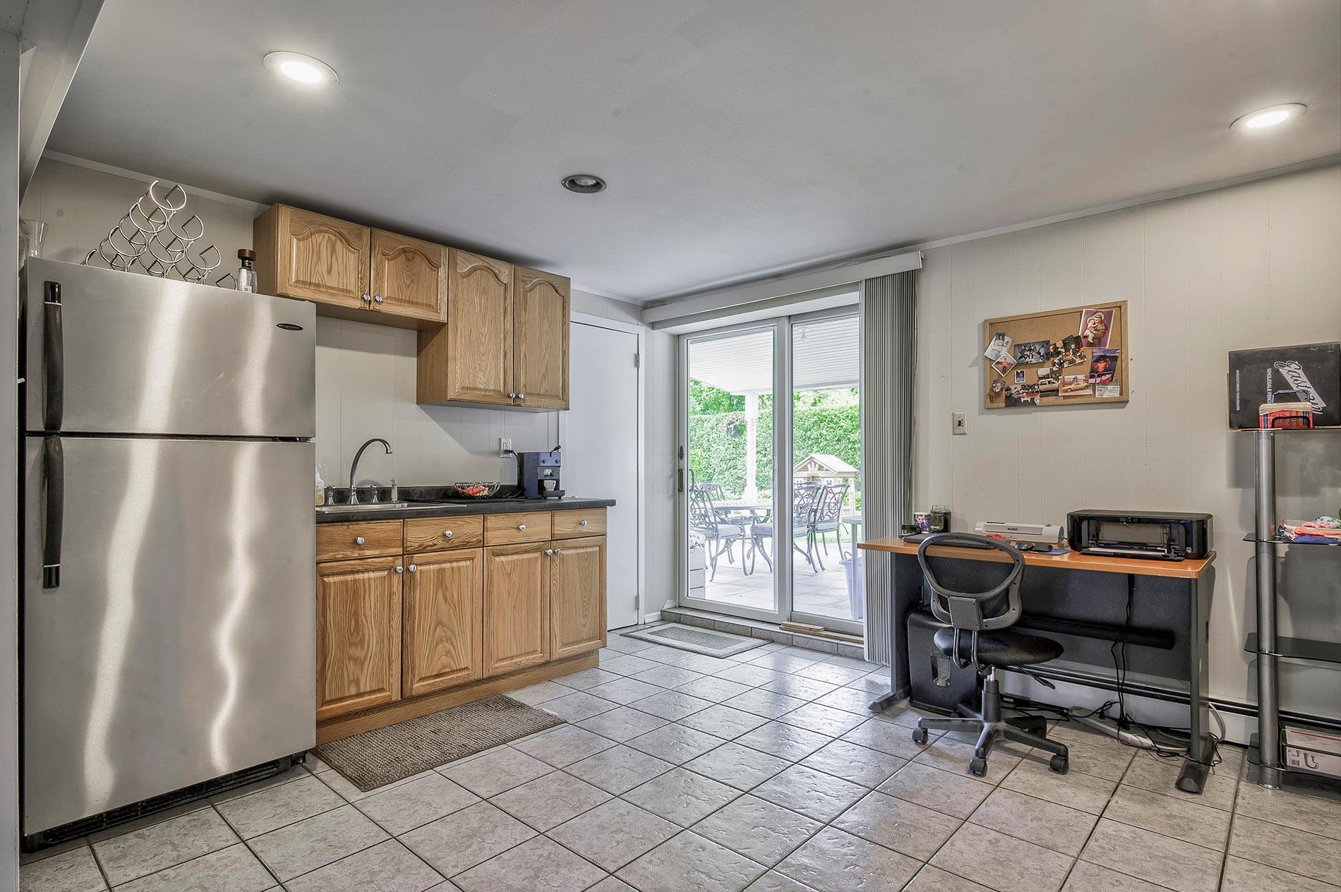 Single Family Glen  Nassau County, NY 11547, MLS-868970-22