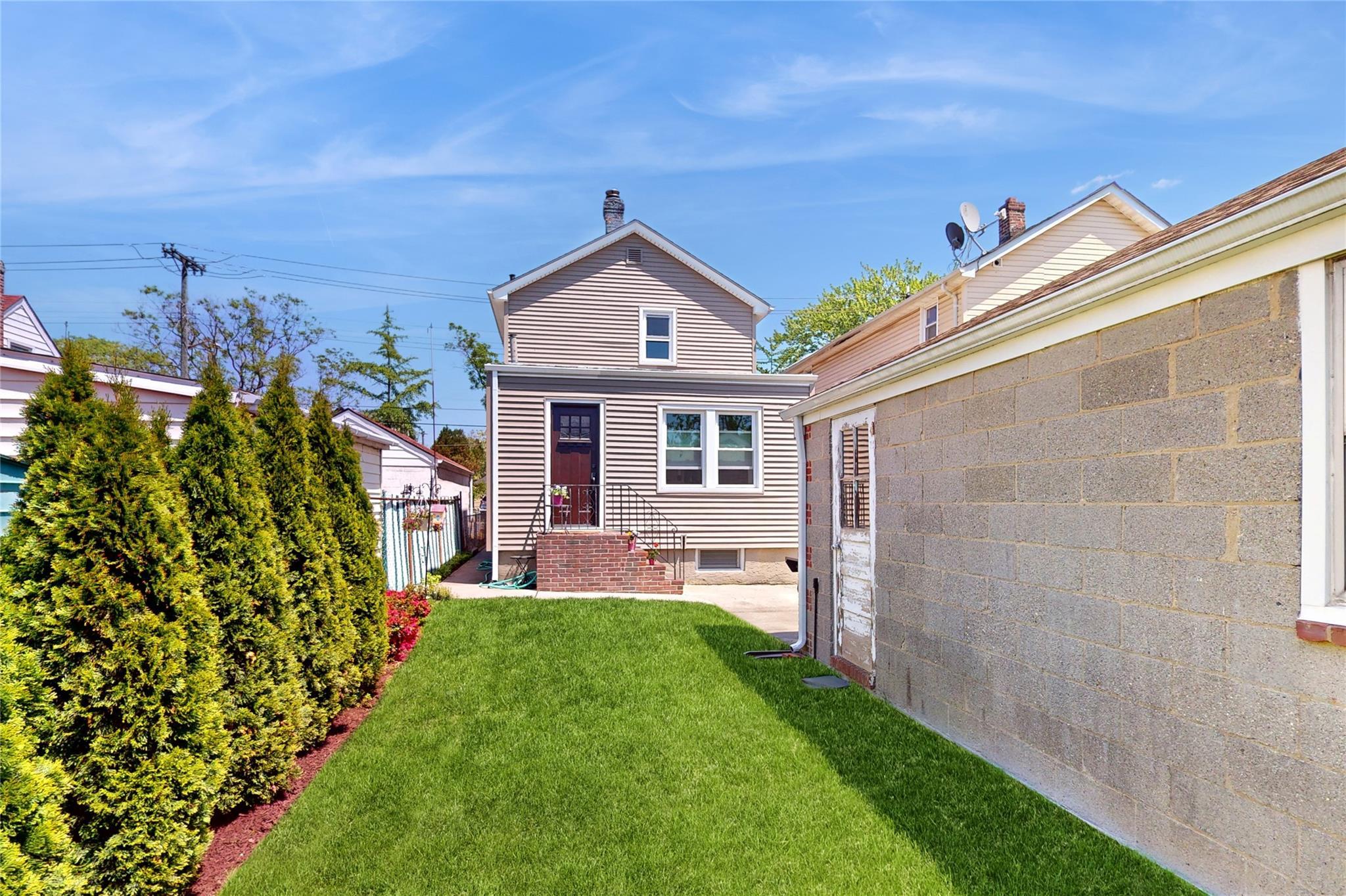 Single Family 261st  Queens, NY 11001, MLS-868974-23