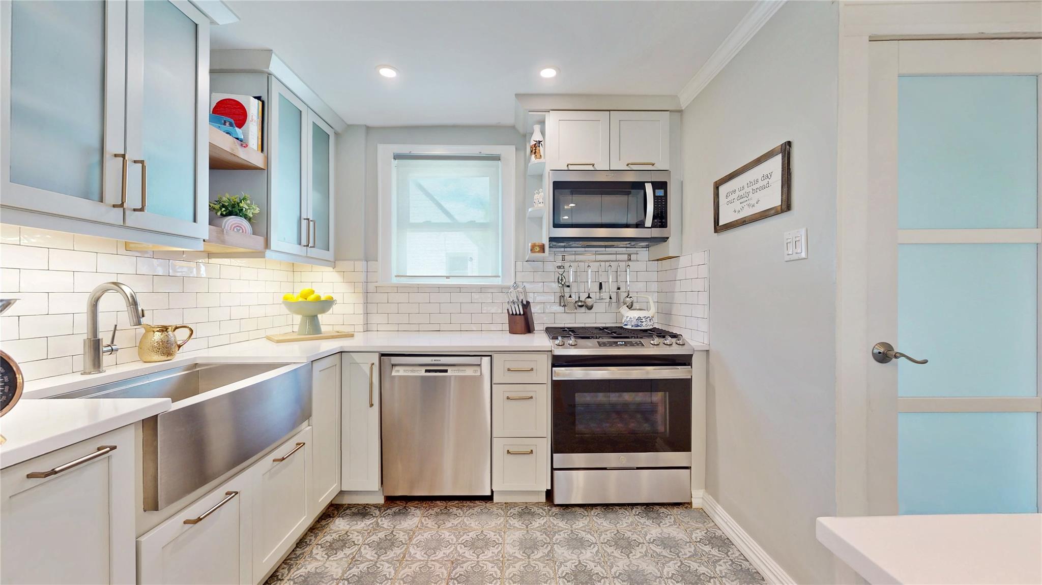 Single Family 261st  Queens, NY 11001, MLS-868974-9