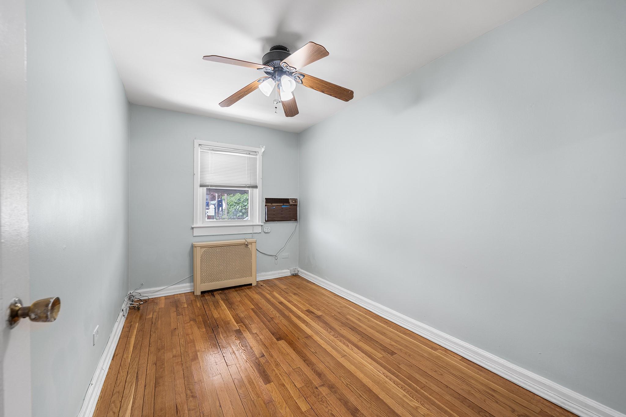 Single Family Springfield  Queens, NY 11428, MLS-868977-13