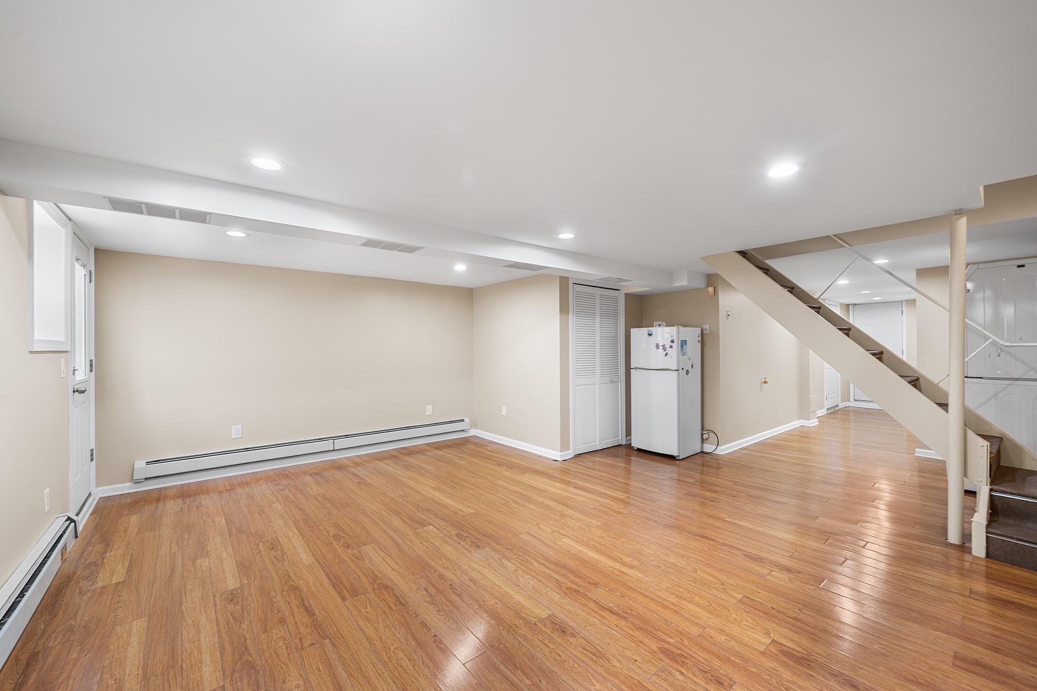 Single Family Springfield  Queens, NY 11428, MLS-868977-17