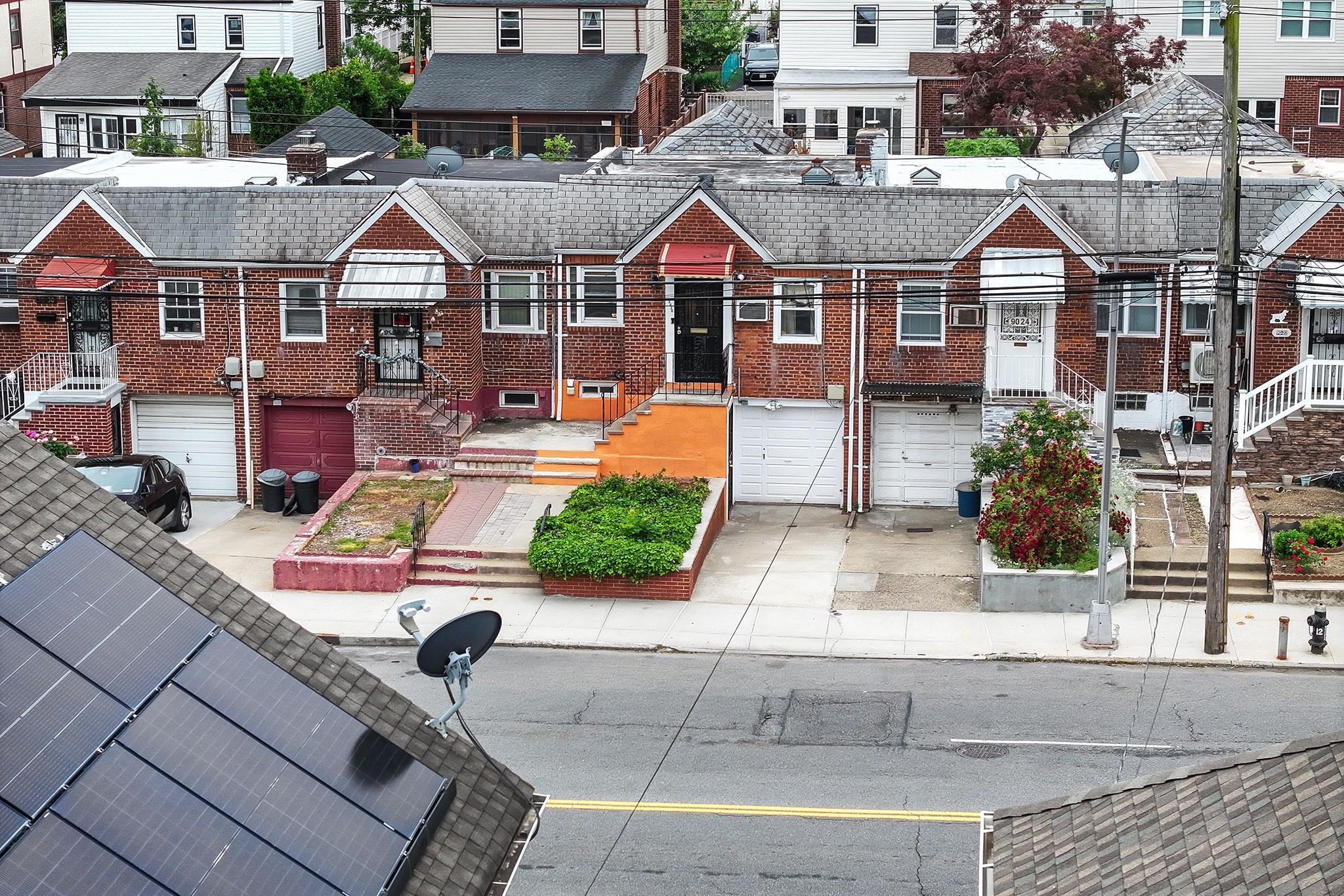 Single Family Springfield  Queens, NY 11428, MLS-868977-27