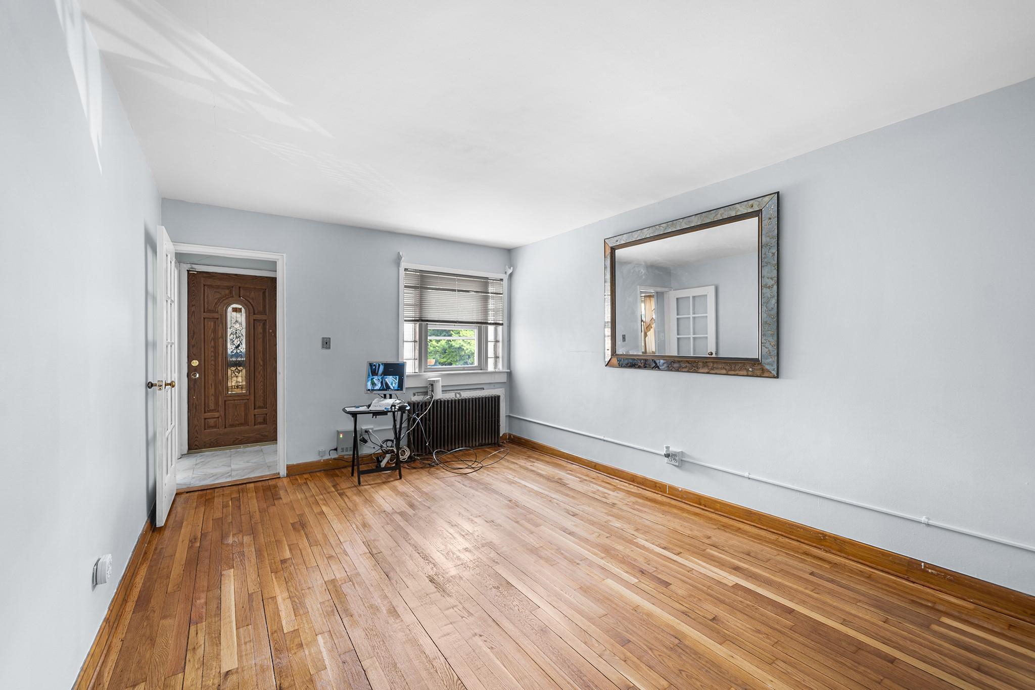 Single Family Springfield  Queens, NY 11428, MLS-868977-5
