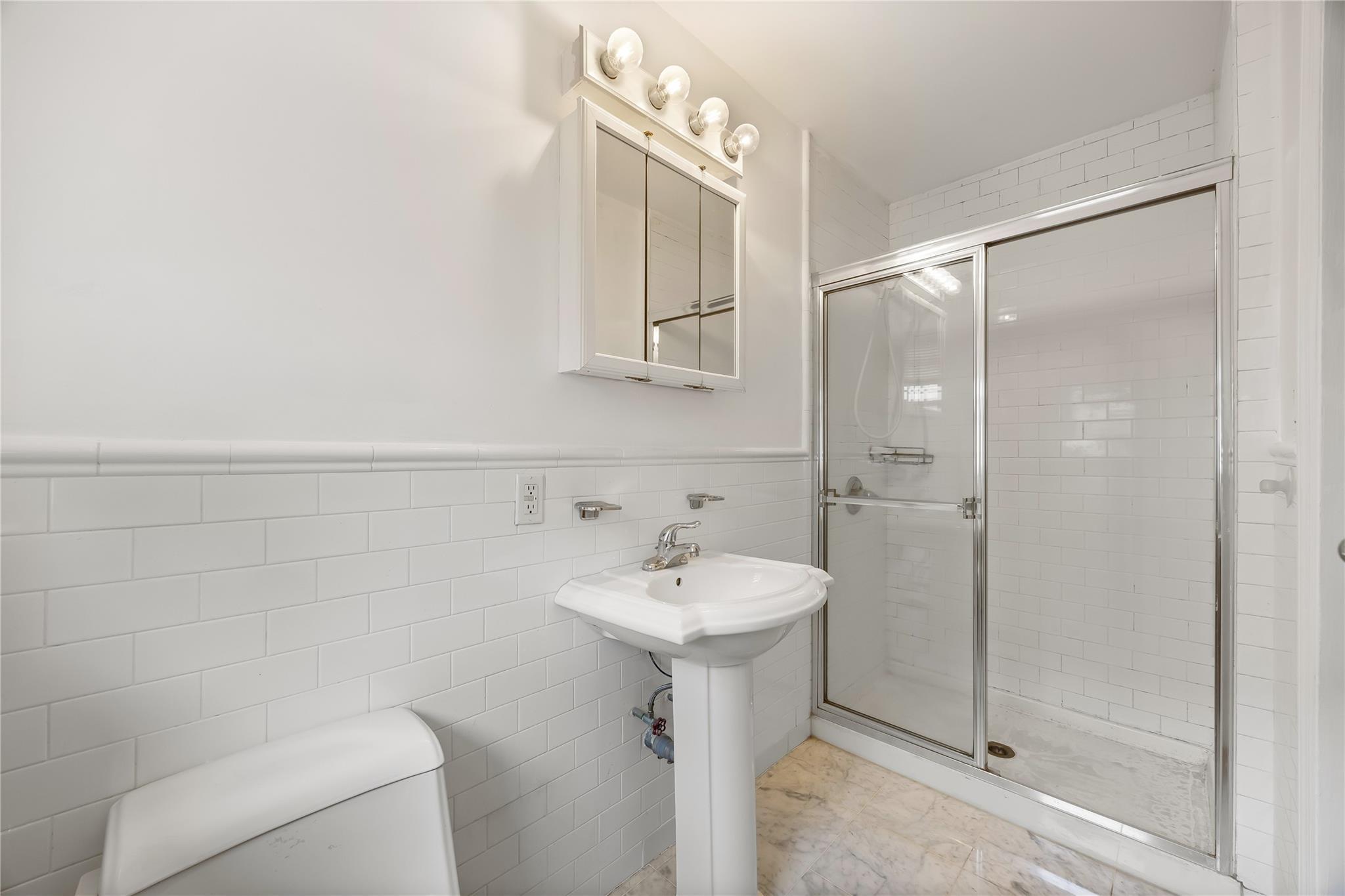 Single Family Garland  Queens, NY 11364, MLS-868993-16