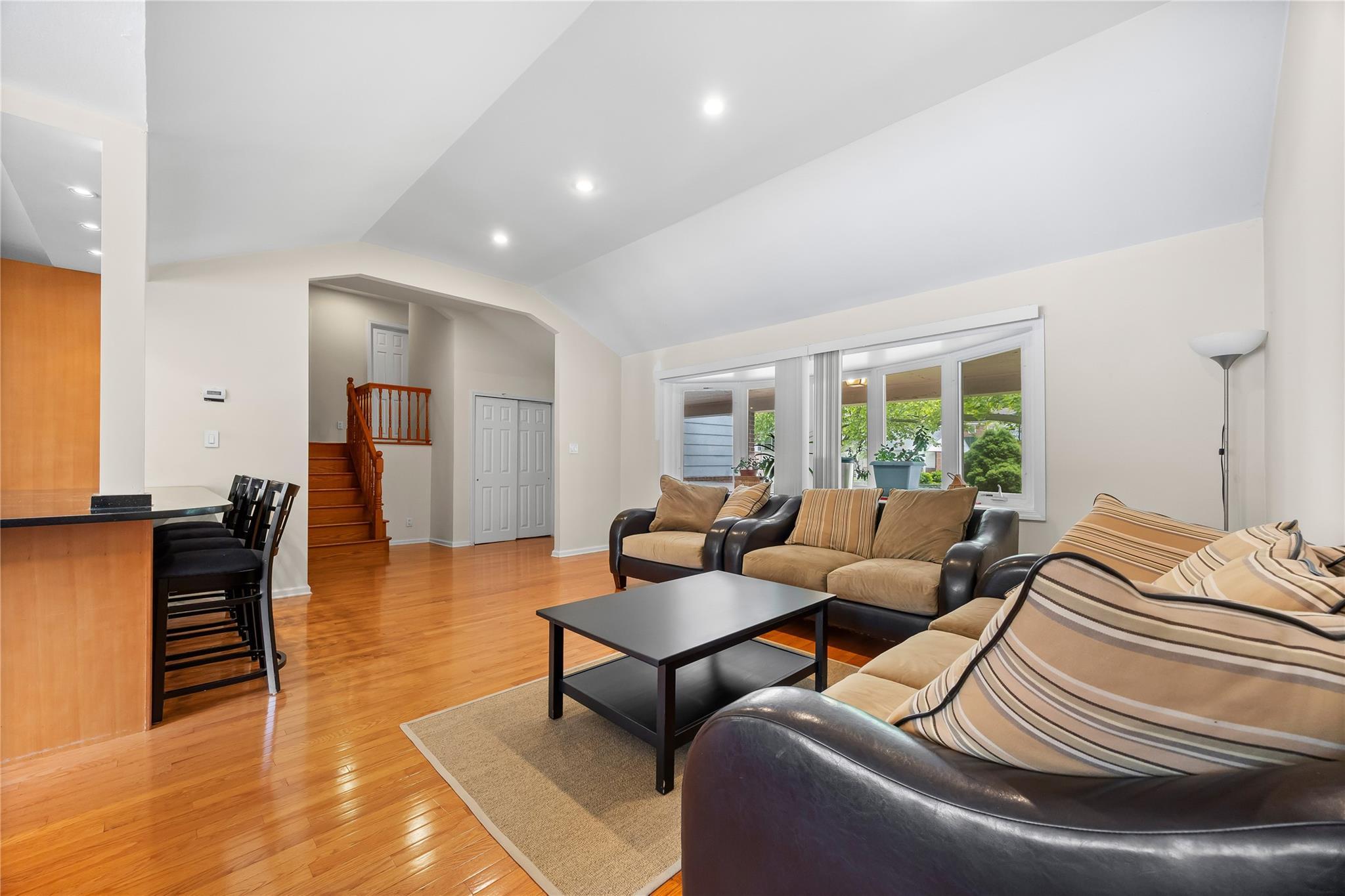 Single Family Garland  Queens, NY 11364, MLS-868993-3