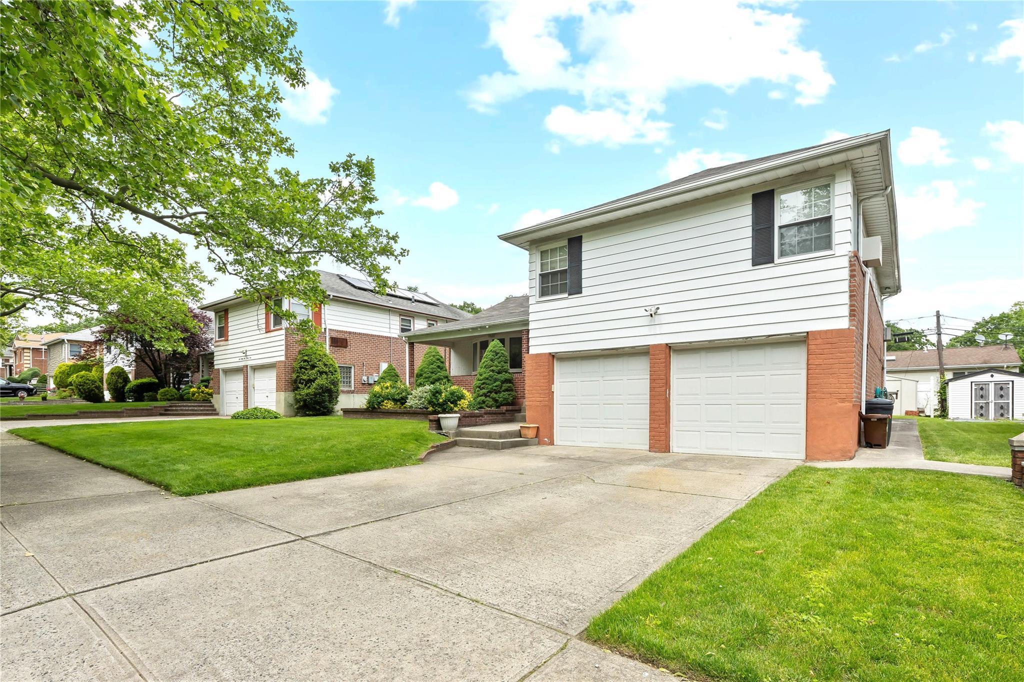 Single Family Garland  Queens, NY 11364, MLS-868993-30