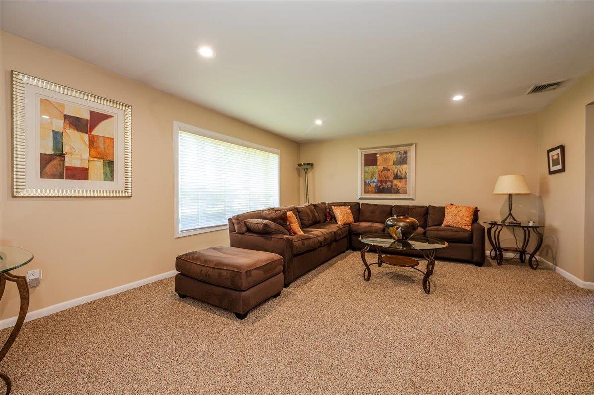Single Family Mara  Nassau County, NY 11509, MLS-869008-4