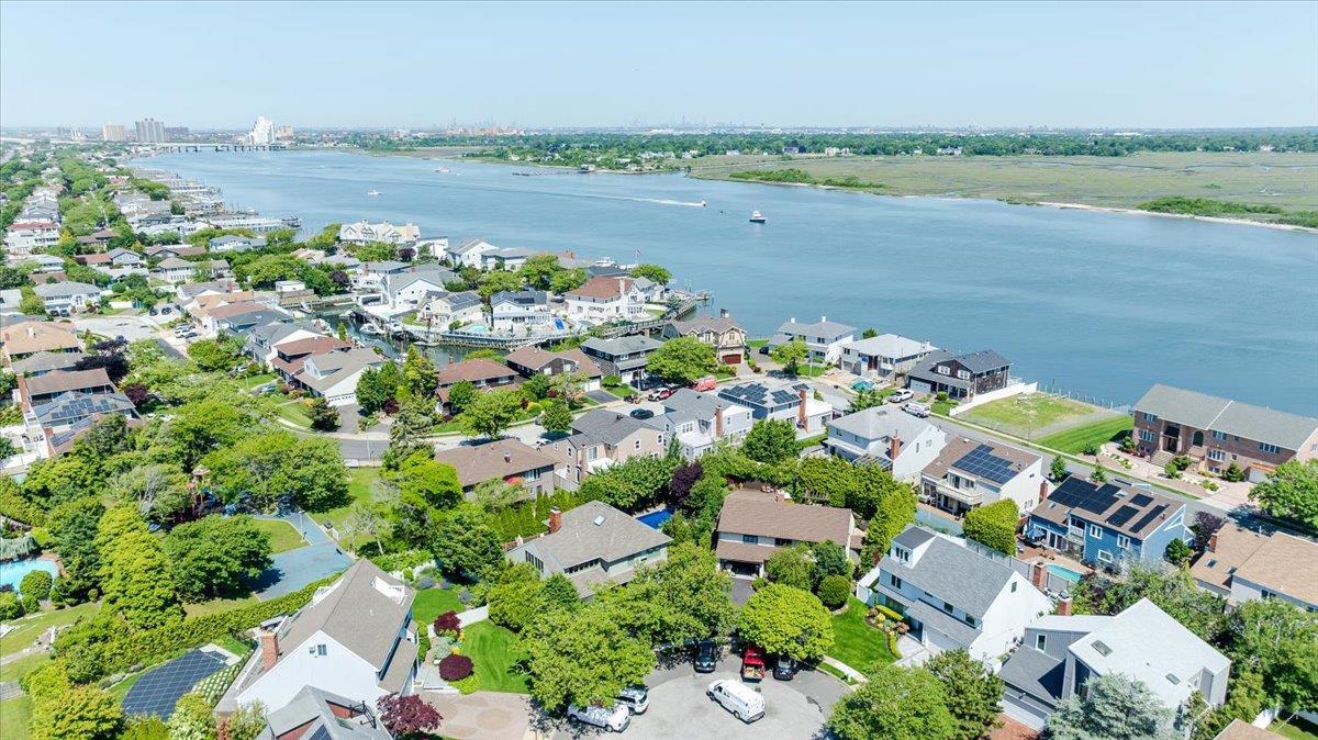 Single Family Mara  Nassau County, NY 11509, MLS-869008-45