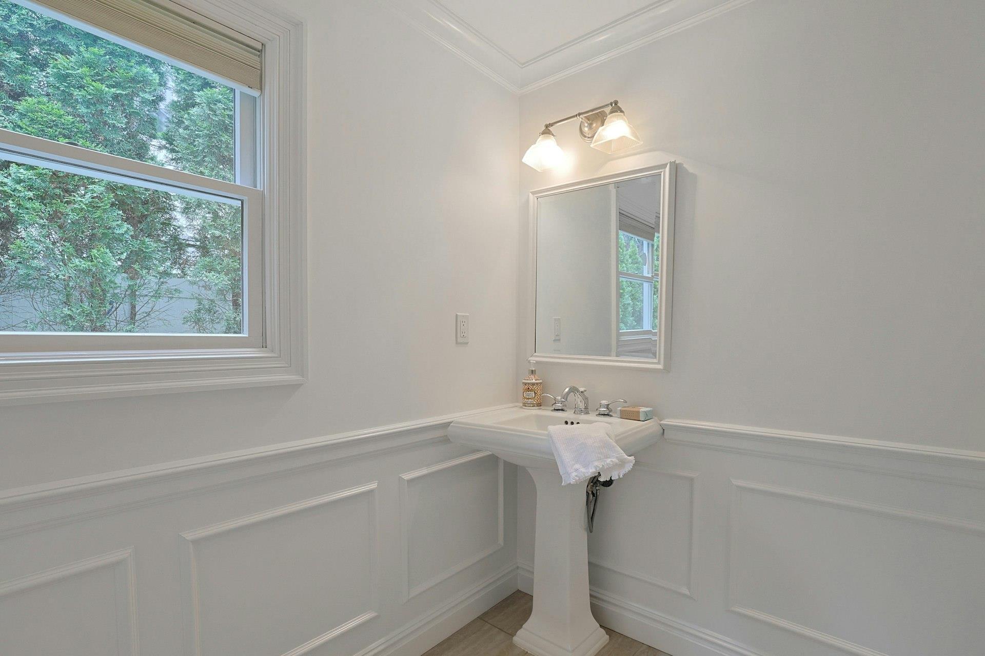 Single Family Old Farm  Westchester County, NY 10583, MLS-869009-15