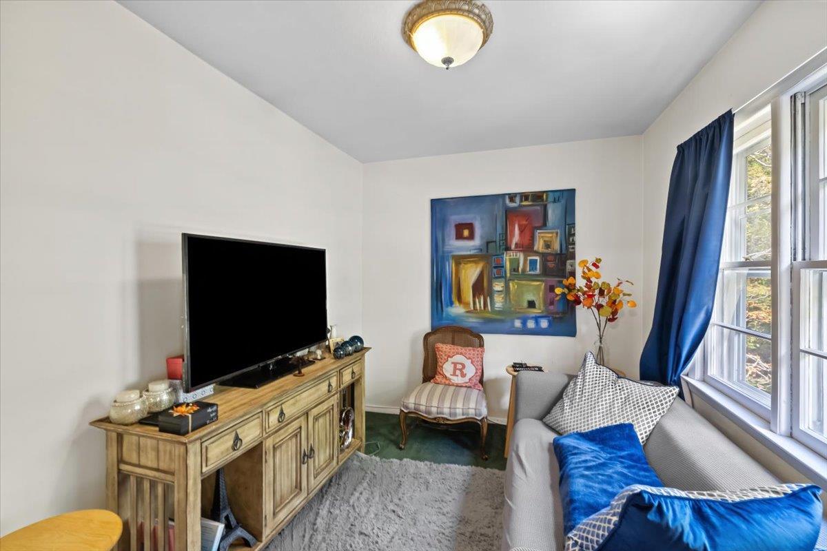Single Family Broadway  Westchester County, NY 10522, MLS-869012-20