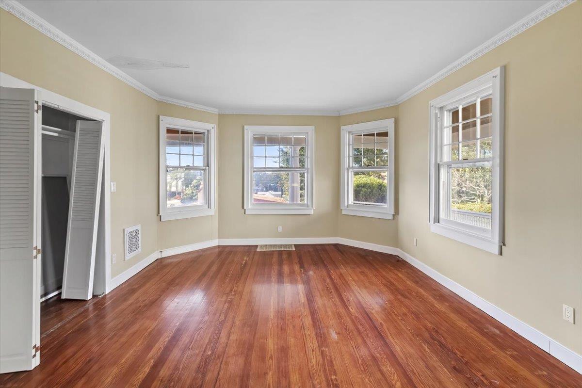 Single Family Broadway  Westchester County, NY 10522, MLS-869012-8