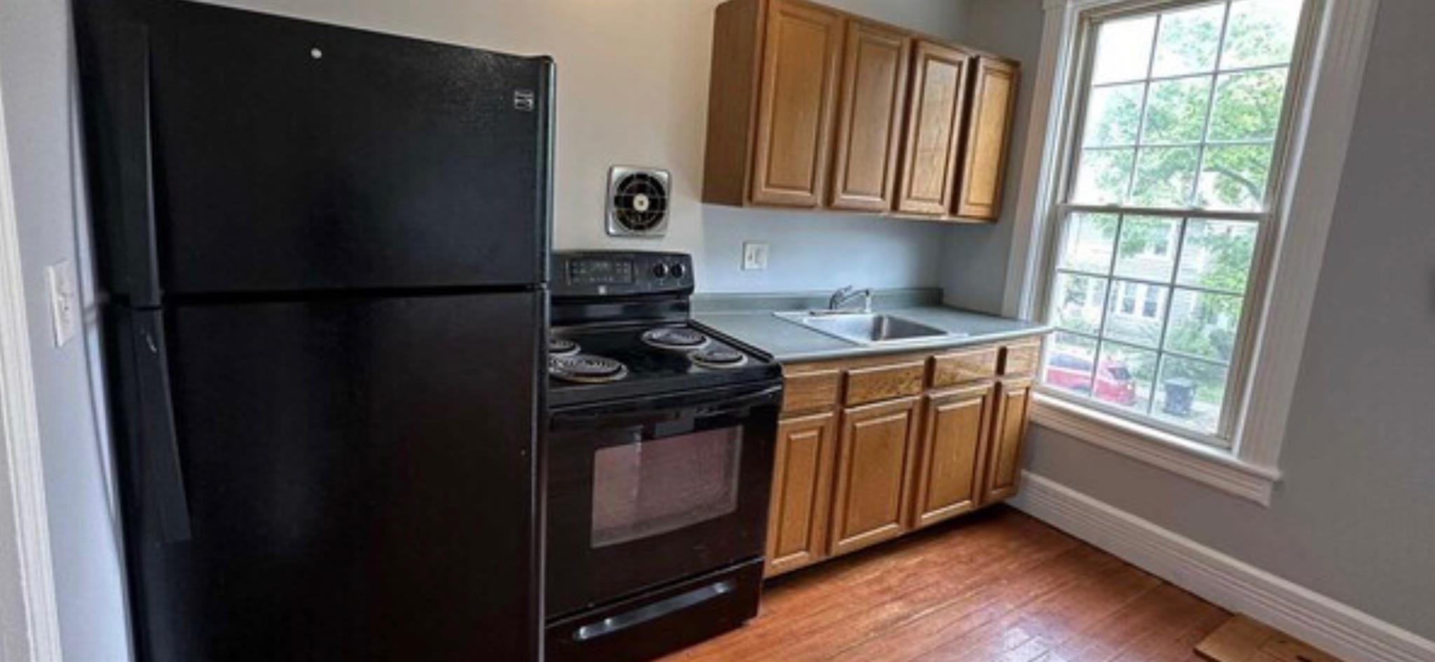 Single Family Hooker  Dutchess County, NY 12601, MLS-869015-13
