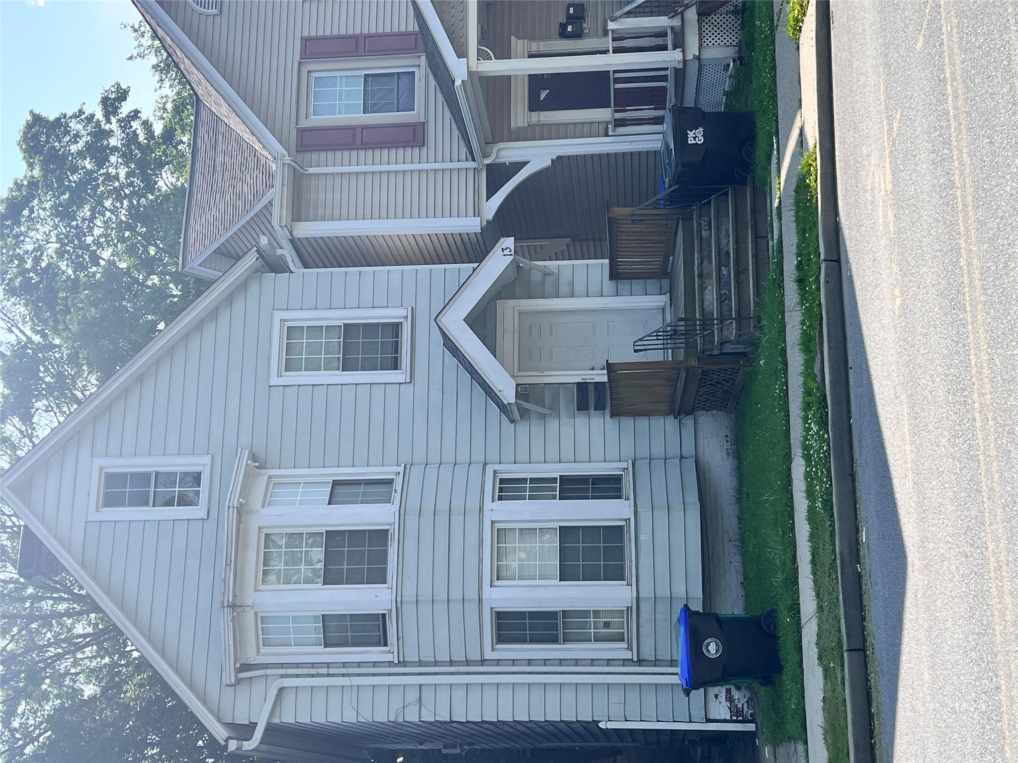 Single Family Hooker  Dutchess County, NY 12601, MLS-869015-2