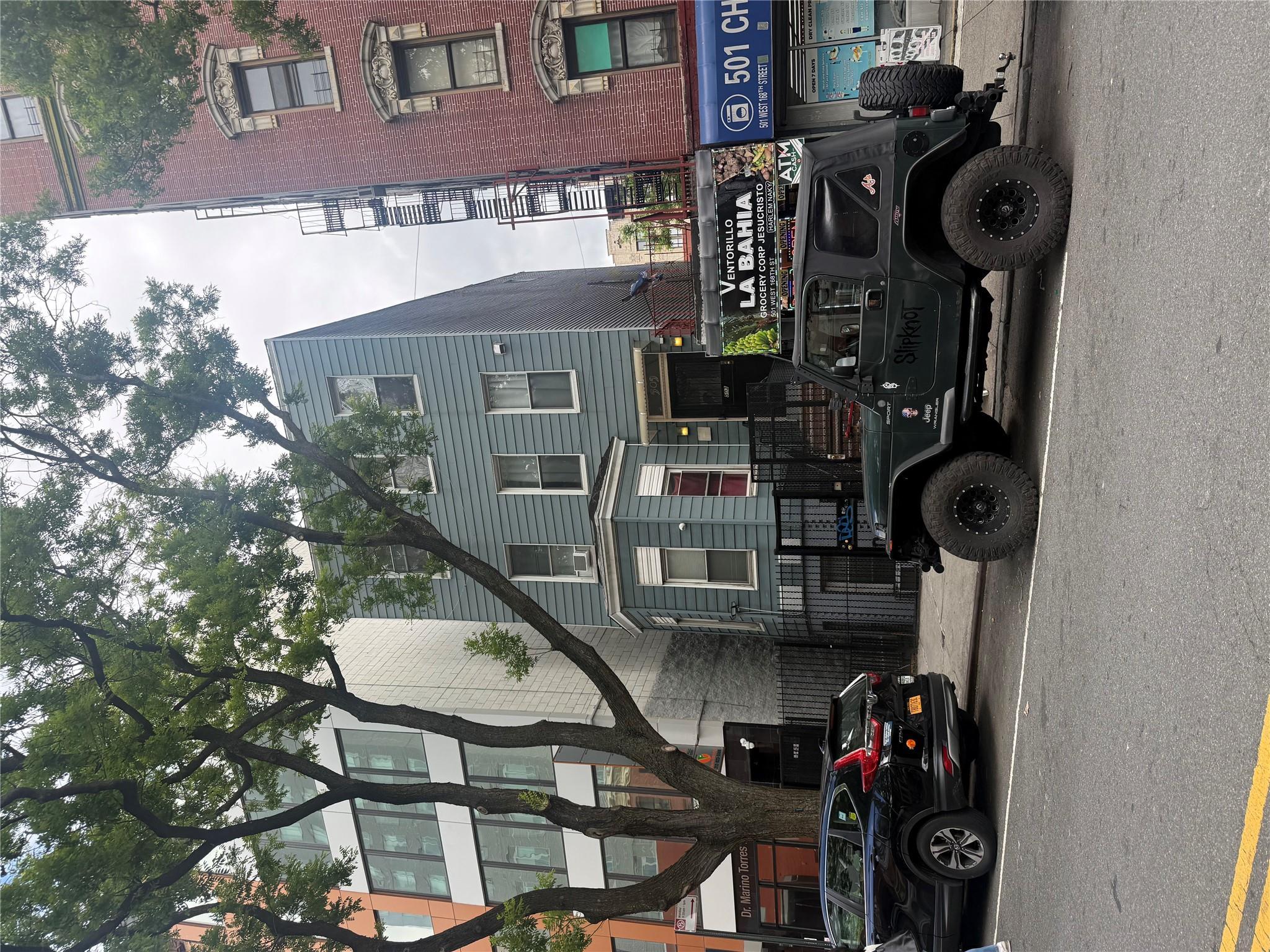 Single Family West 168th Street  Manhattan, NY 10032, MLS-869046-2