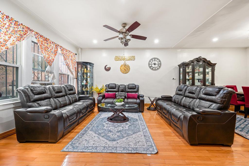 Single Family 91  Queens, NY 11372, MLS-869057-3