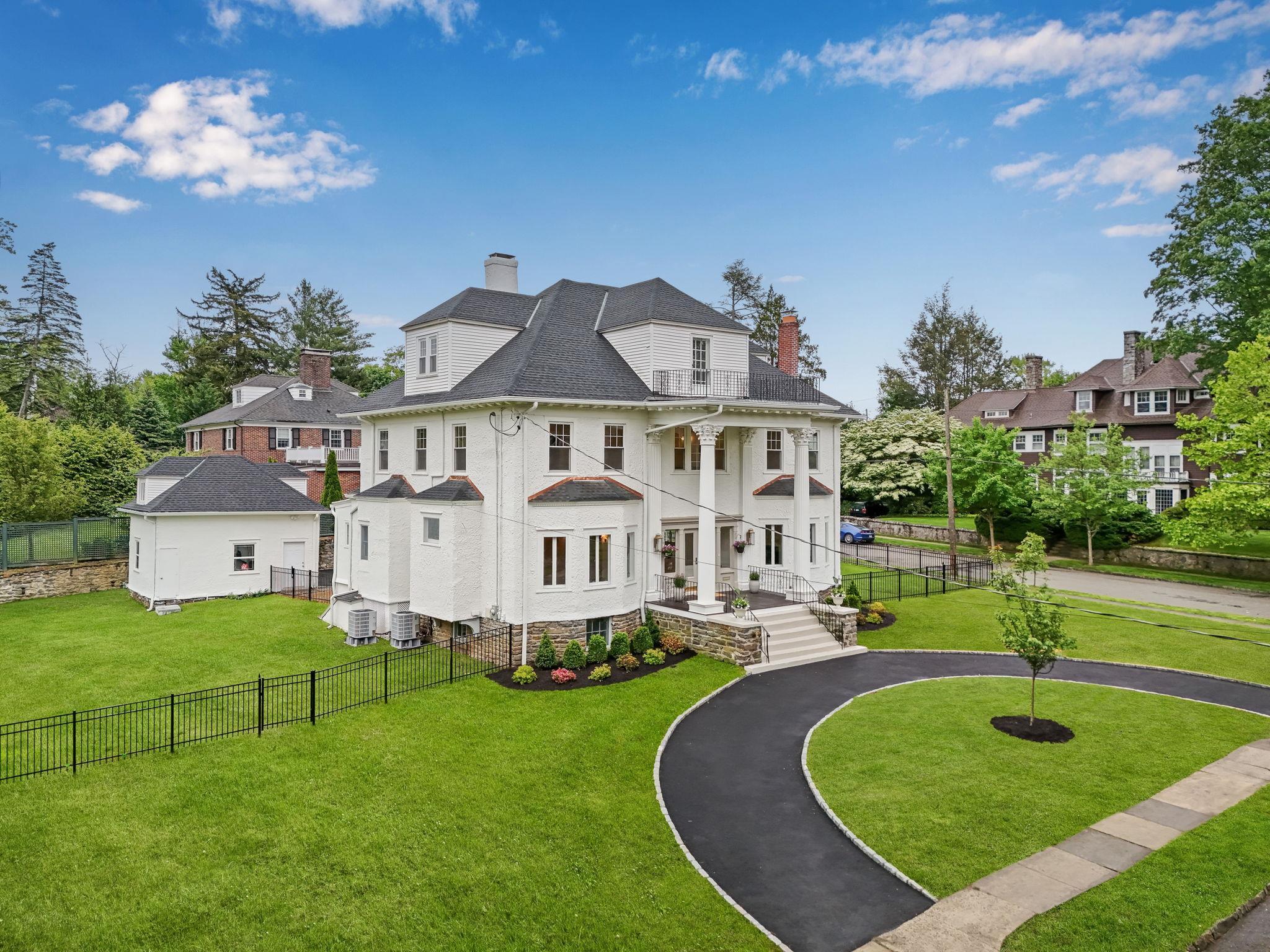 Single Family Loring  Westchester County, NY 10803, MLS-869063-2