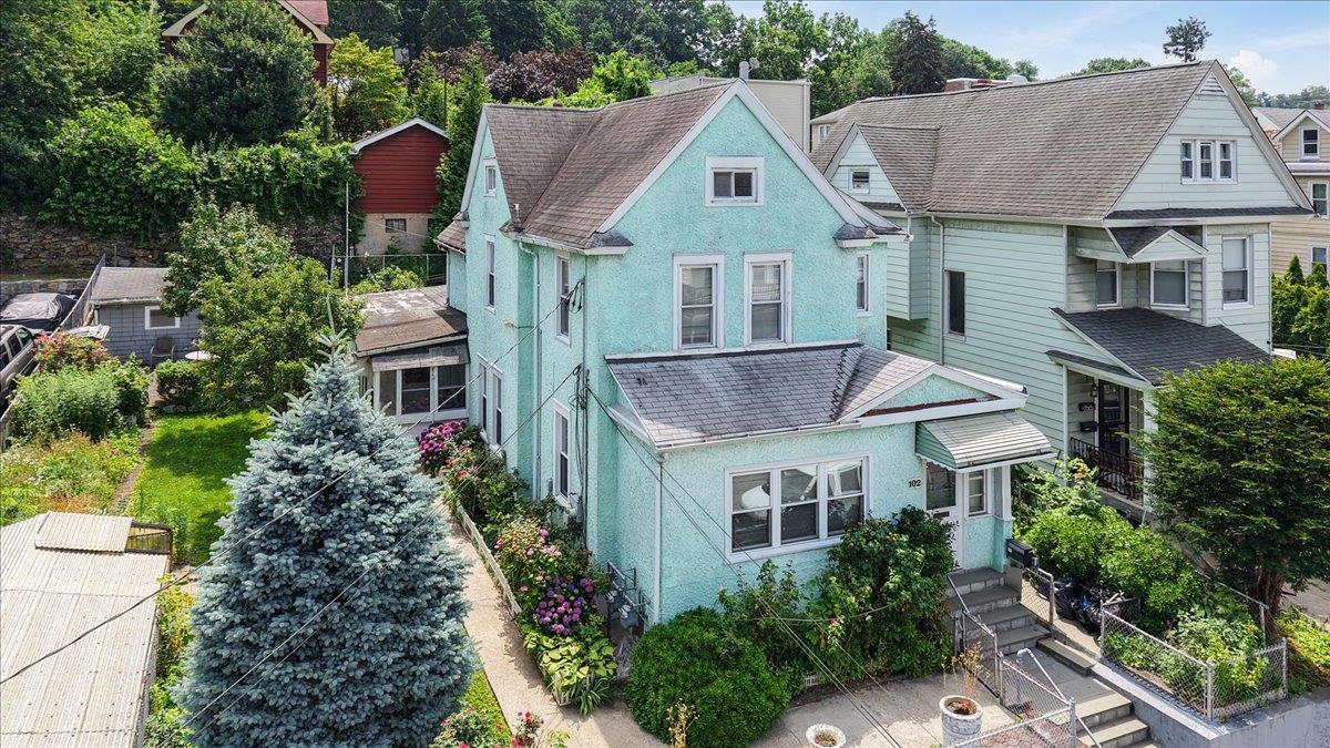 Single Family Burhans  Westchester County, NY 10701, MLS-869067-40
