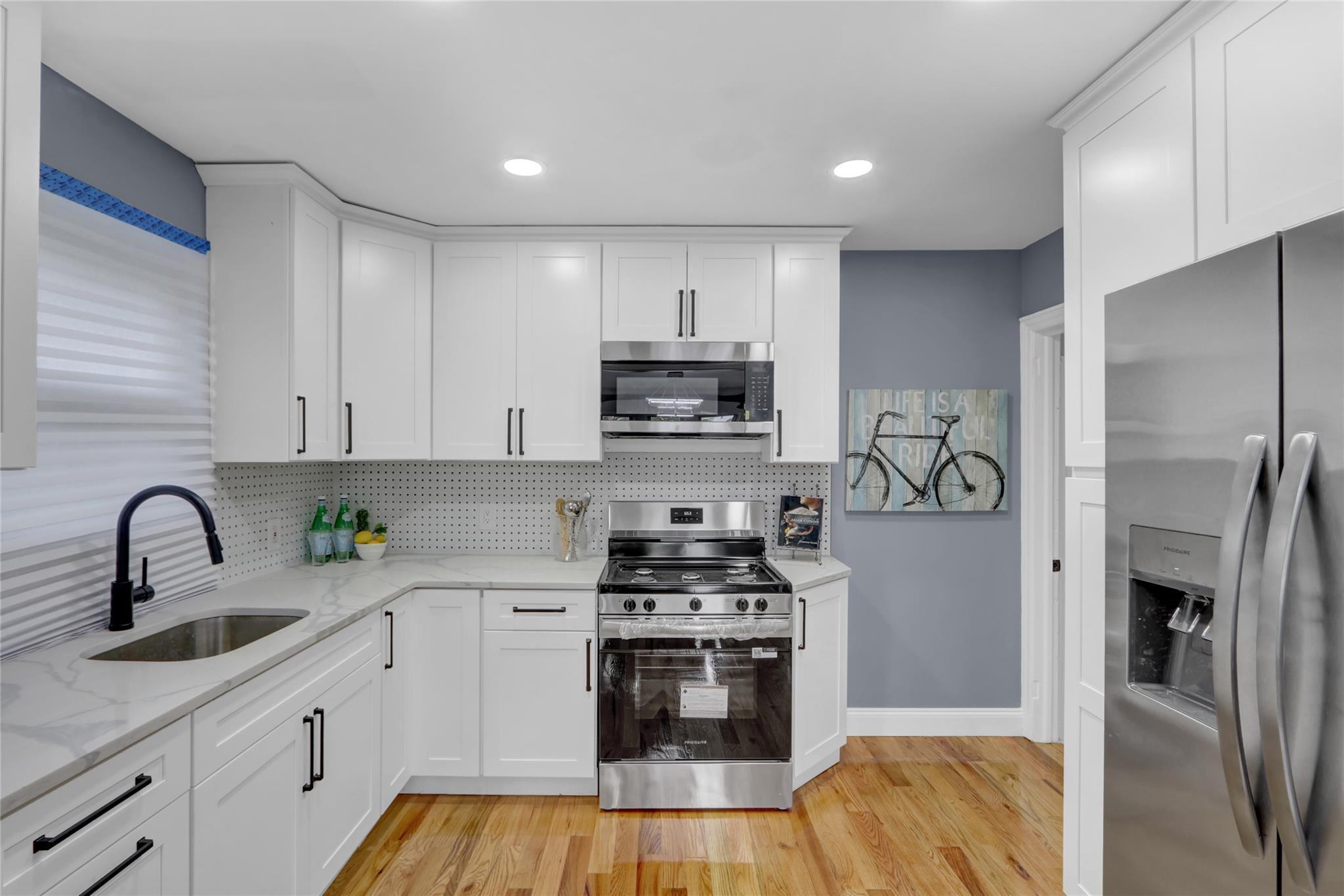 Single Family 219th  Queens, NY 11428, MLS-869082-7