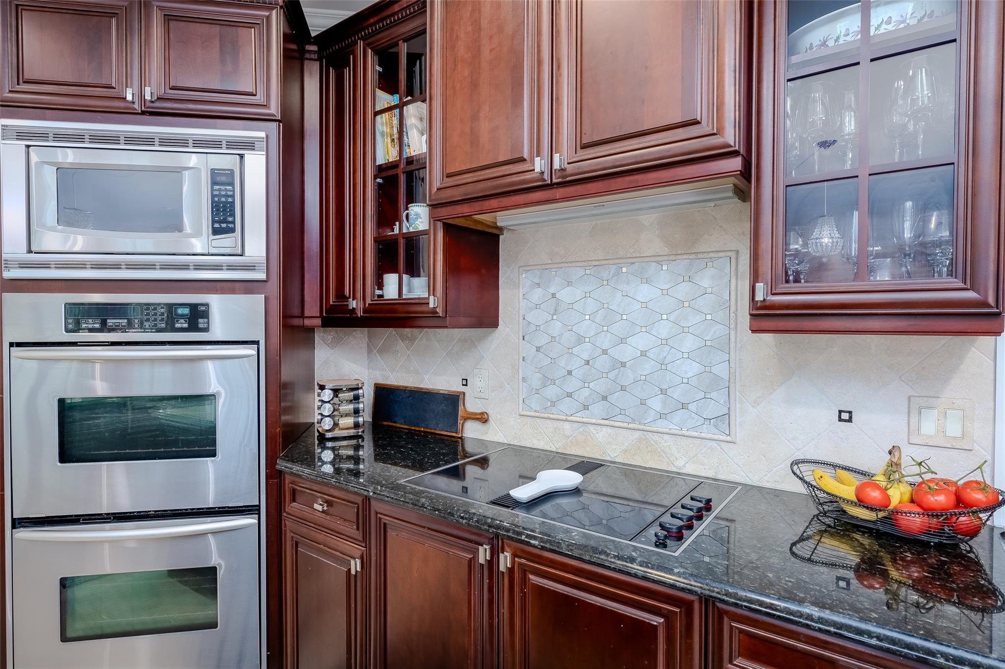 Condo Hamlet  Suffolk County, NY 11766, MLS-869090-20