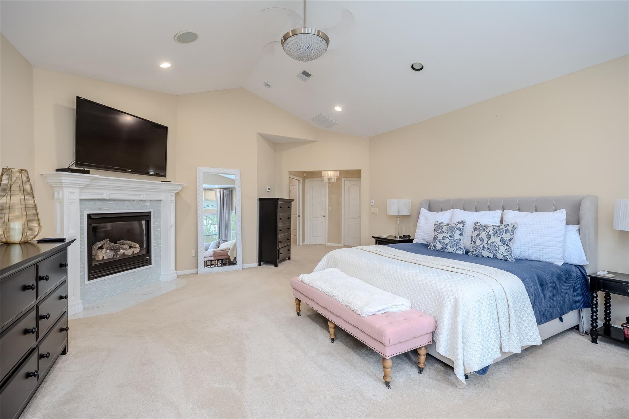 Condo Hamlet  Suffolk County, NY 11766, MLS-869090-34
