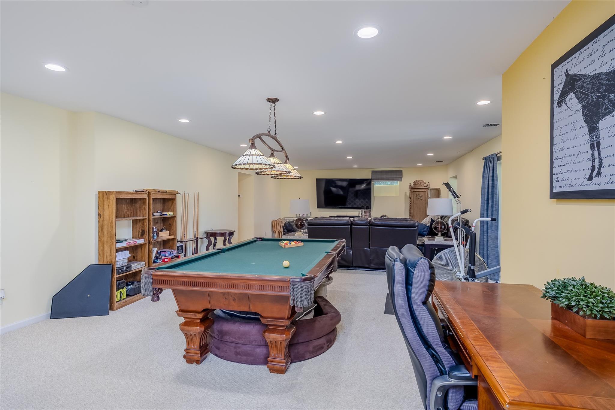 Condo Hamlet  Suffolk County, NY 11766, MLS-869090-43